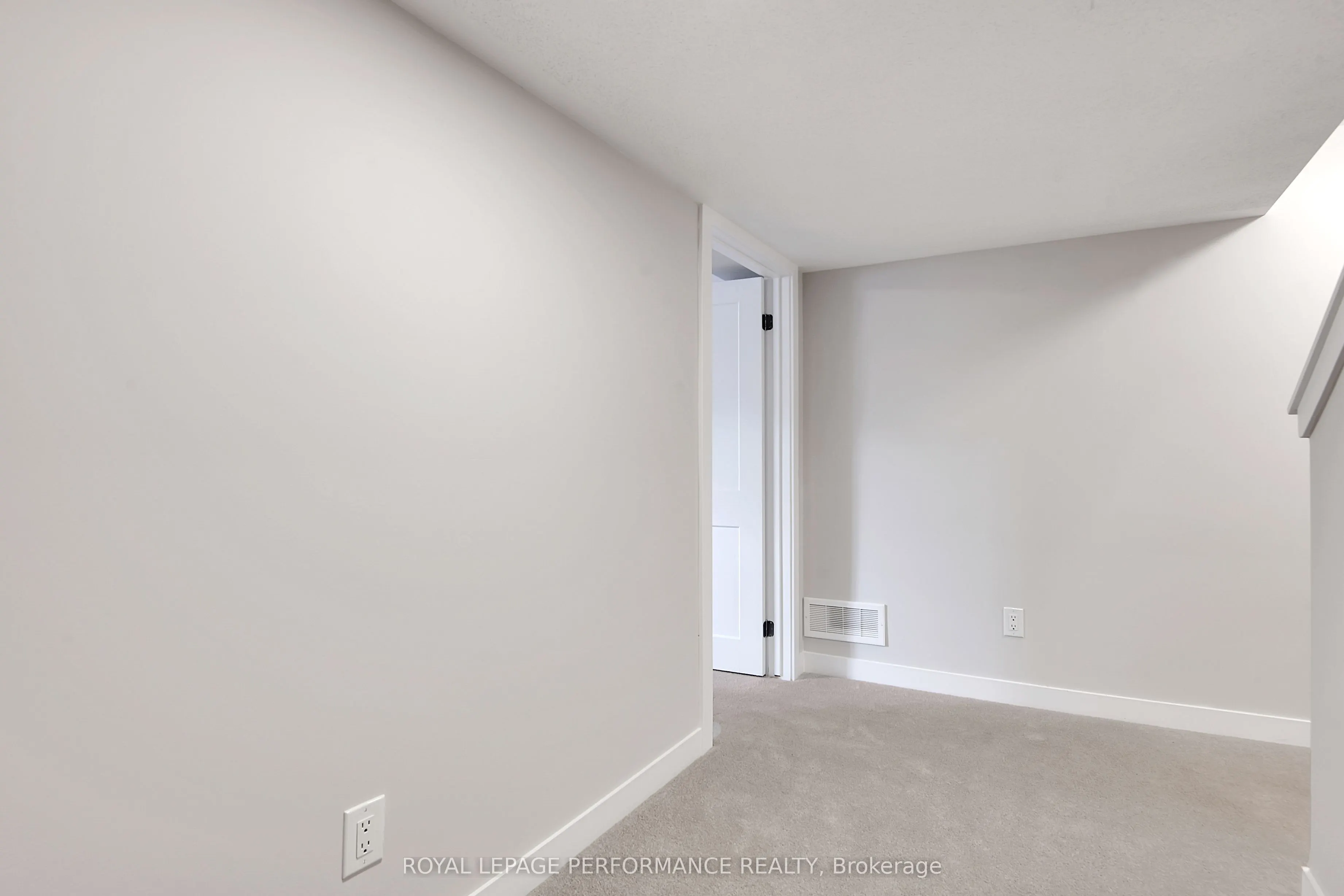 116 PIZZICATO Street