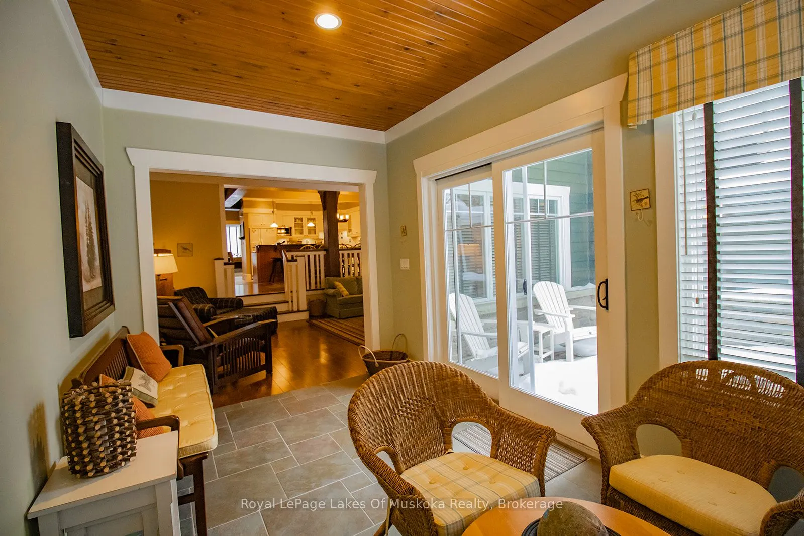 1020 Birch Glen Road, #V15  W9