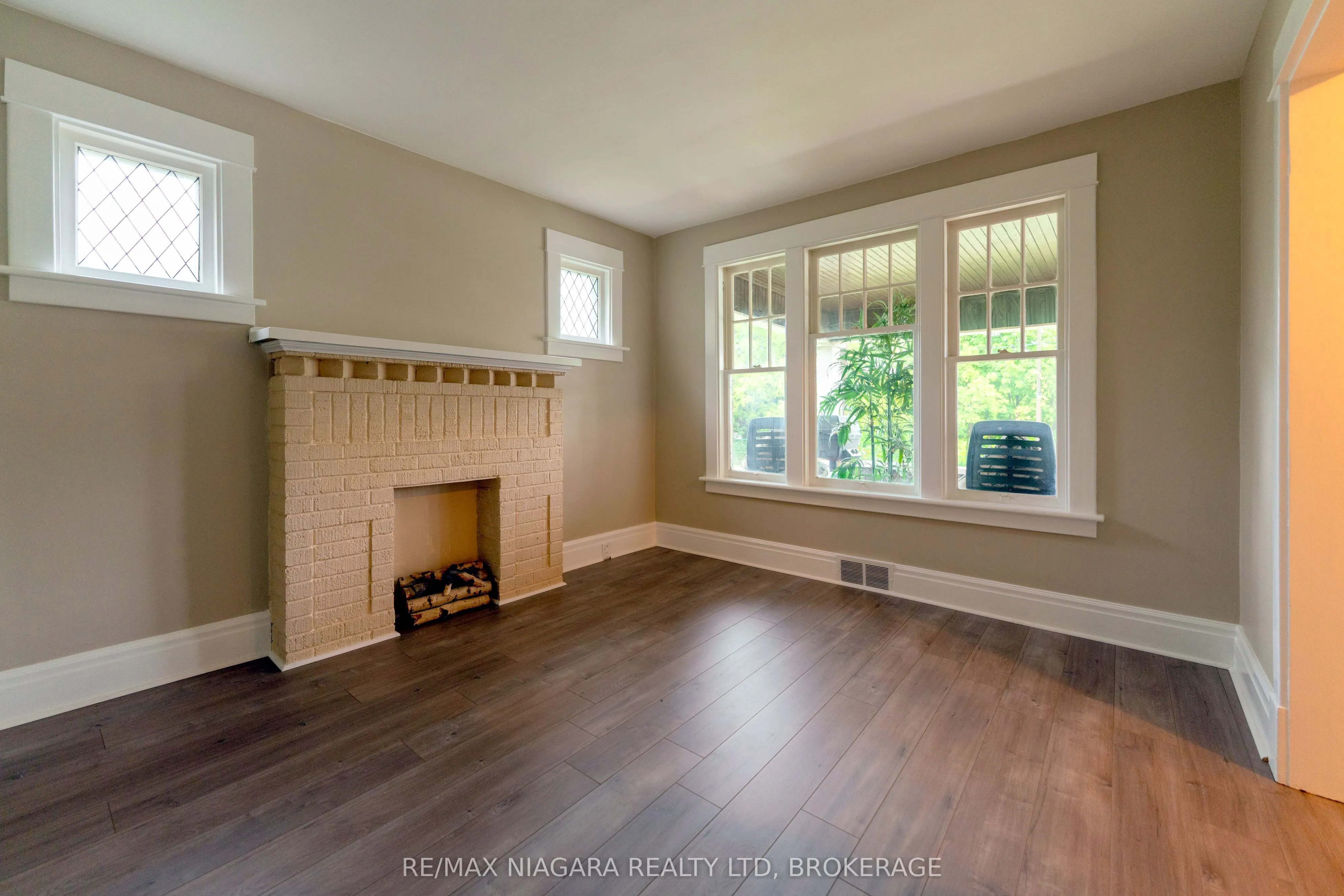 6141 MAIN Street