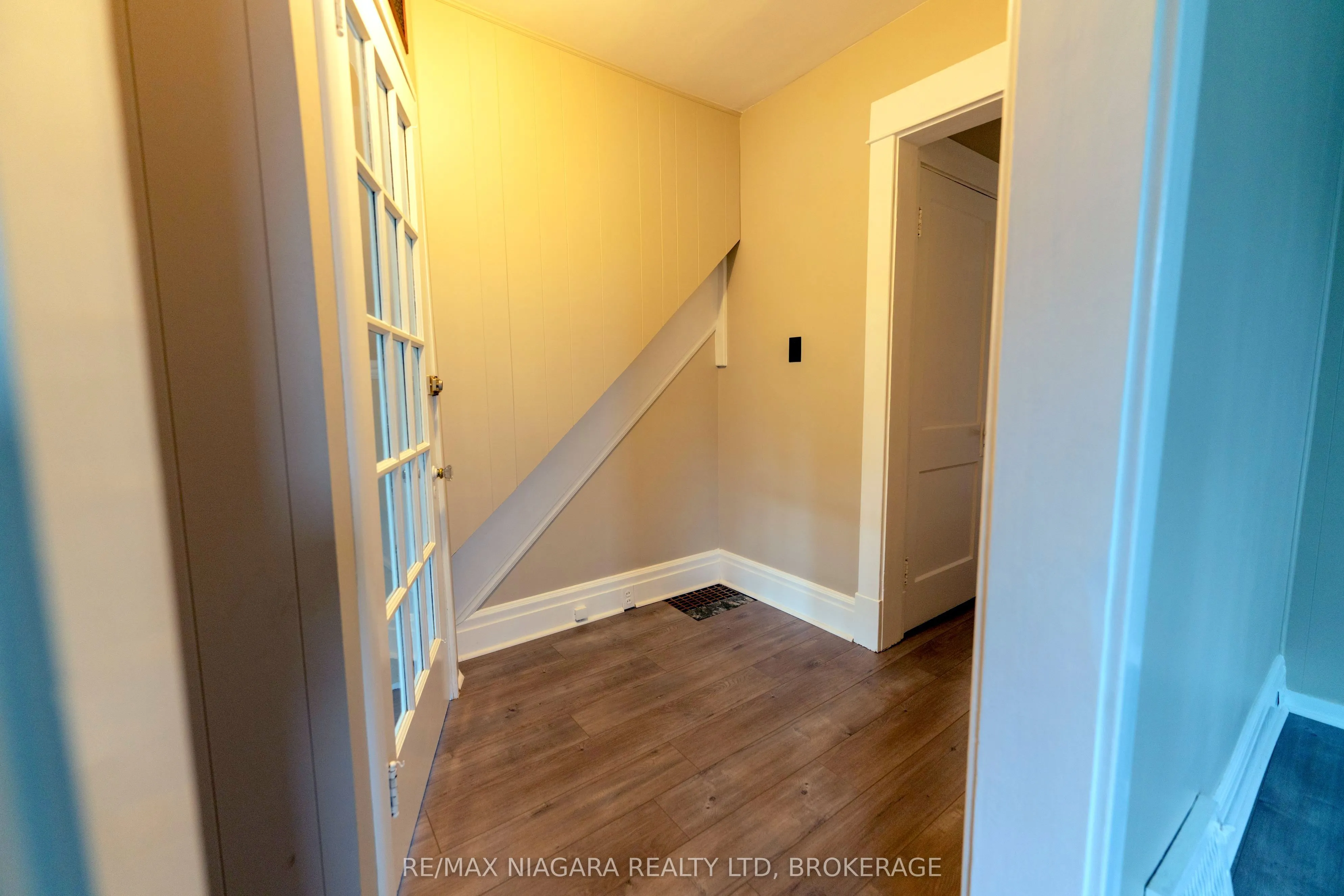 6141 MAIN Street