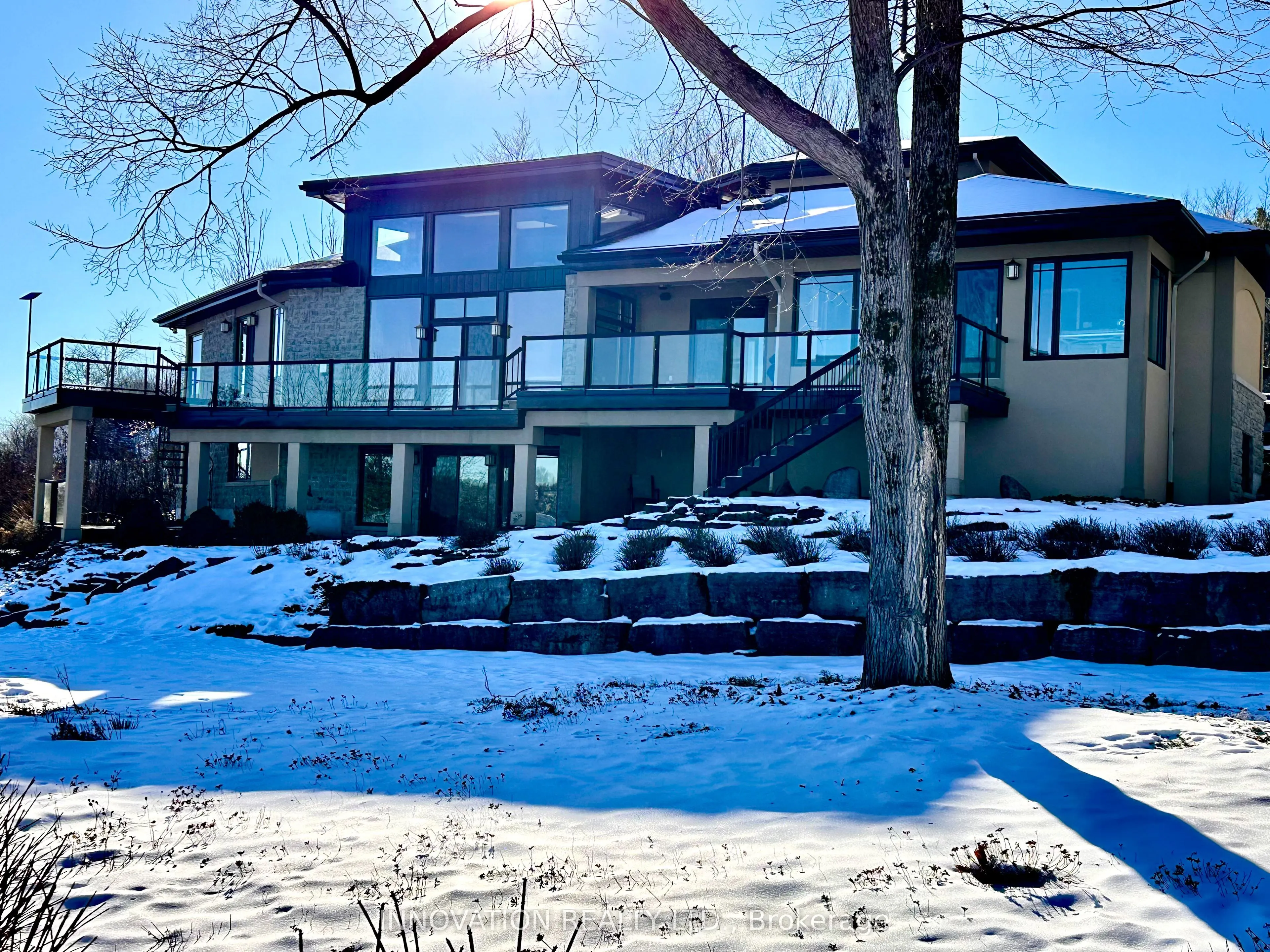 325 BERRY SIDE Road