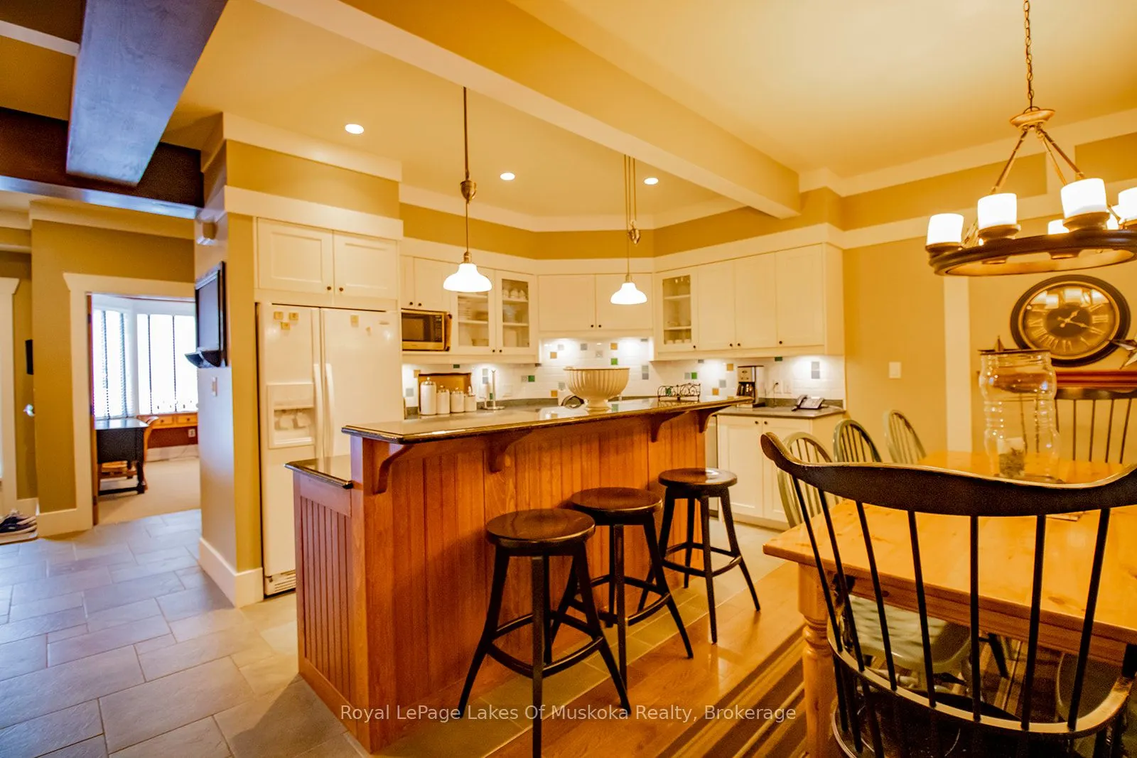1020 BIRCH GLEN Road, #V15 W10
