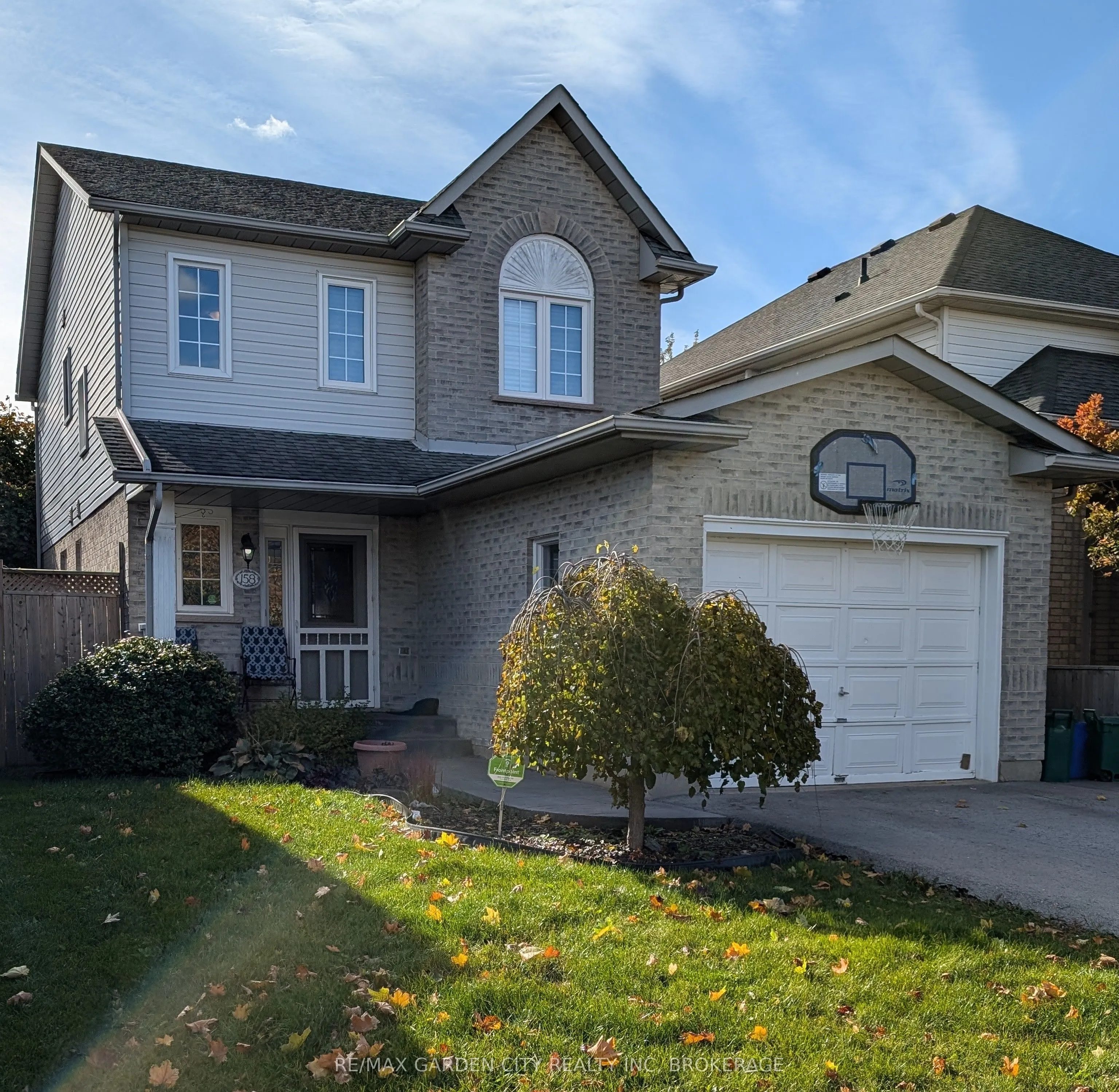 158 SUMMERS Drive