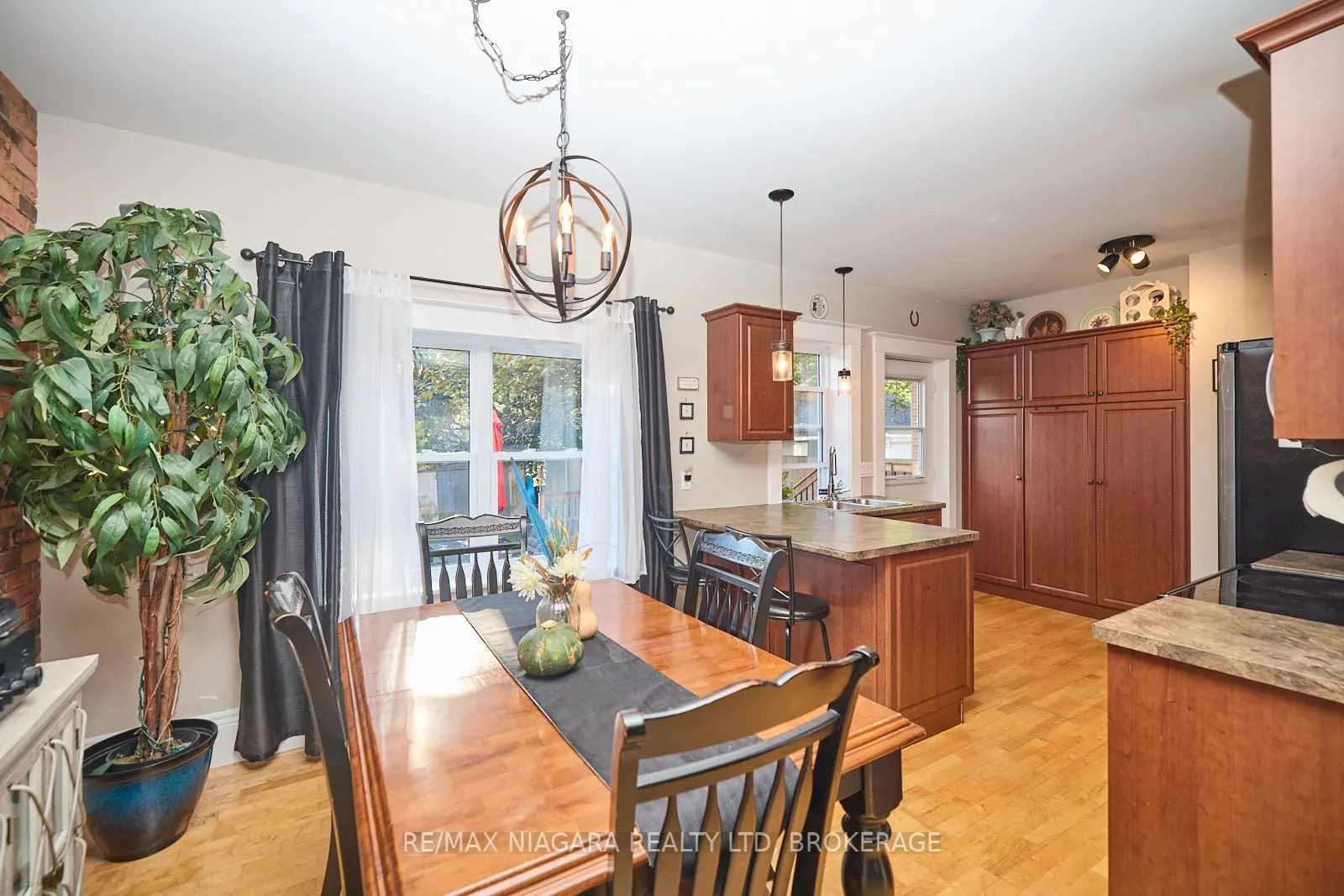 144 River Road
