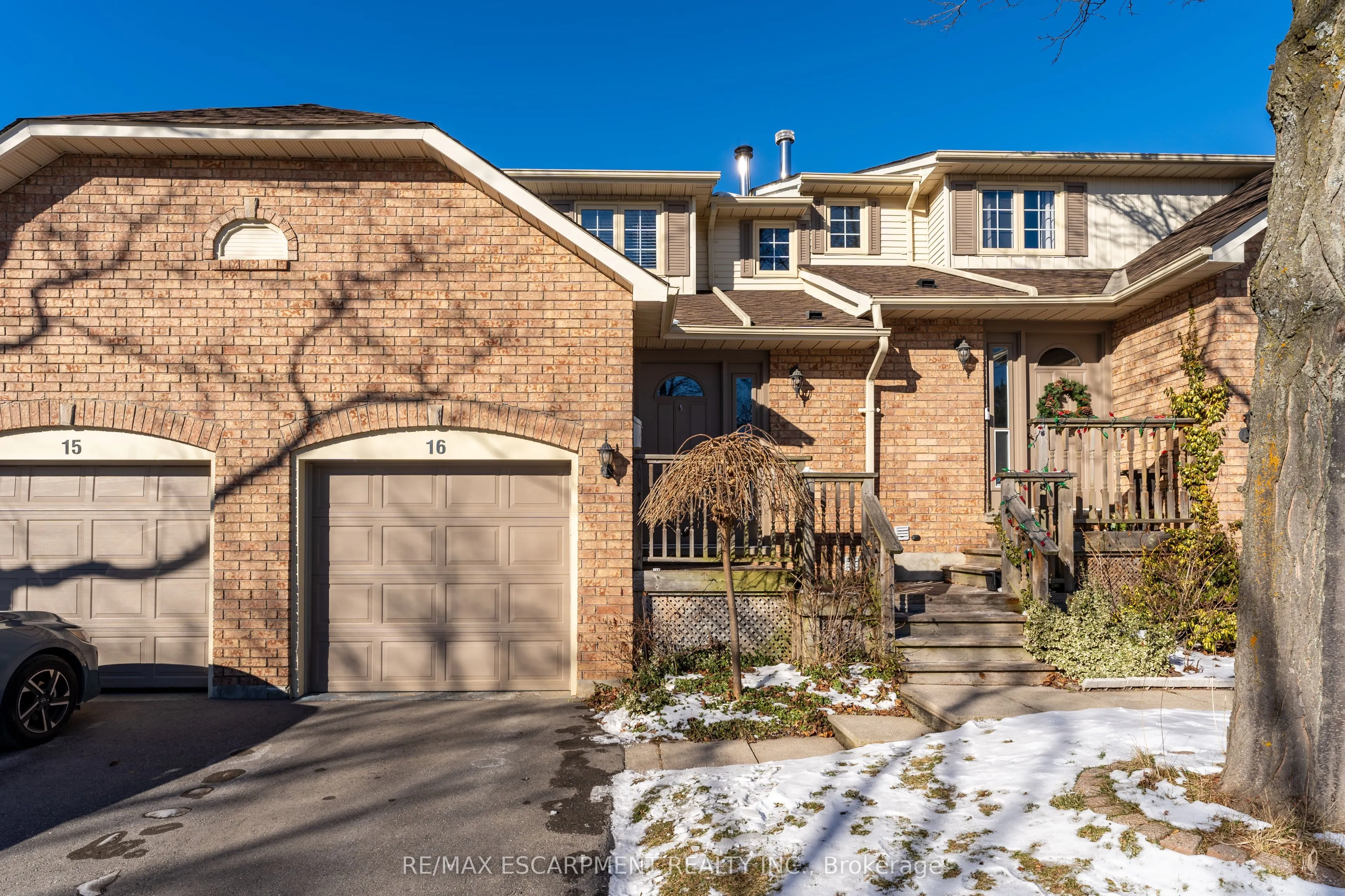 79 Braeheid Avenue #16
