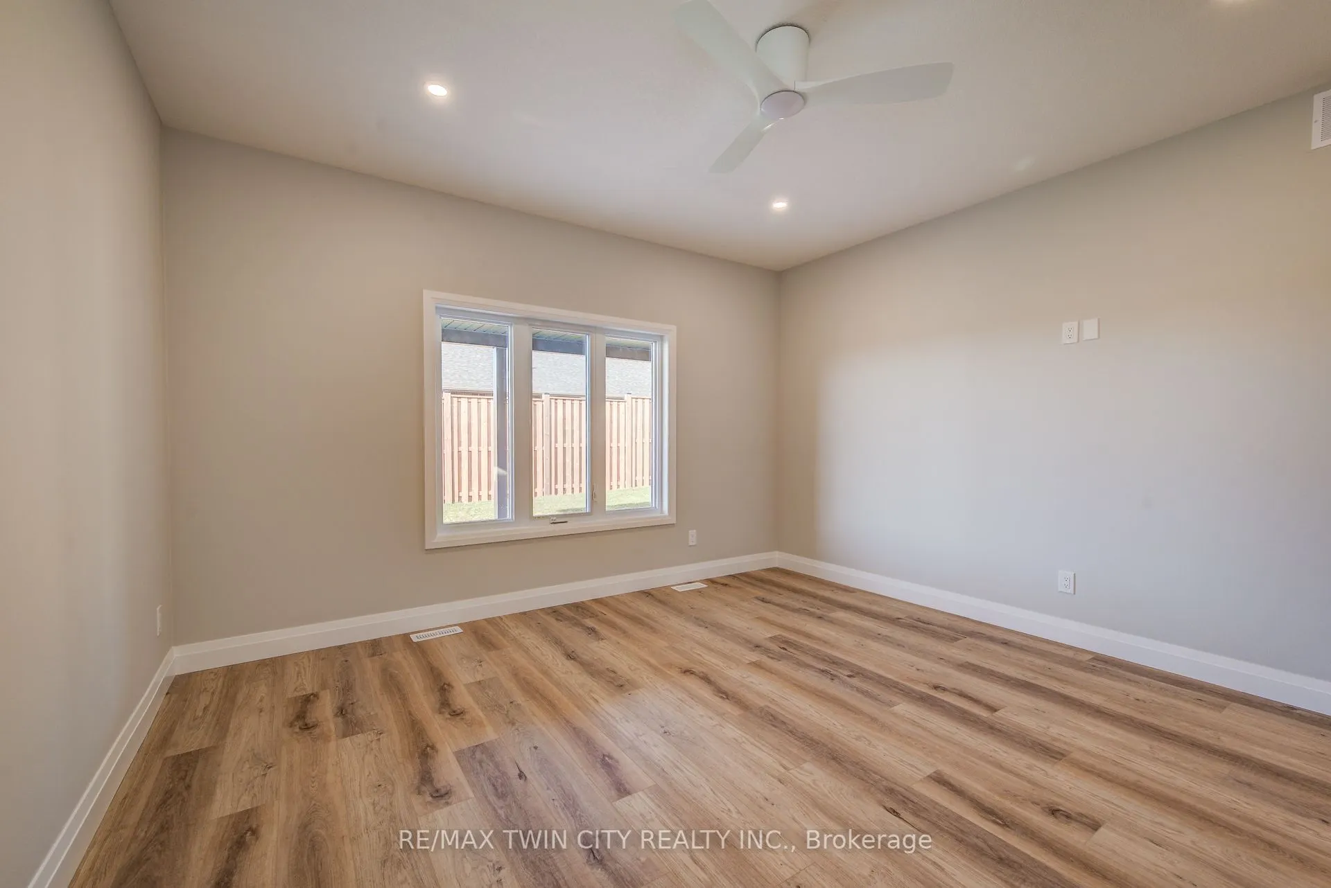 106 South Parkwood Boulevard