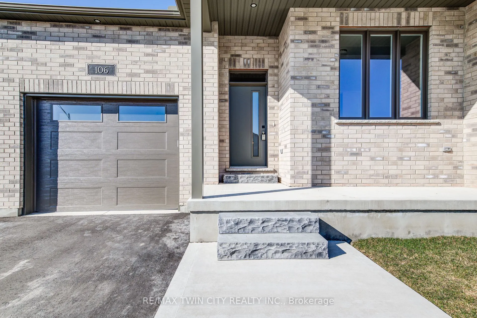 106 South Parkwood Boulevard