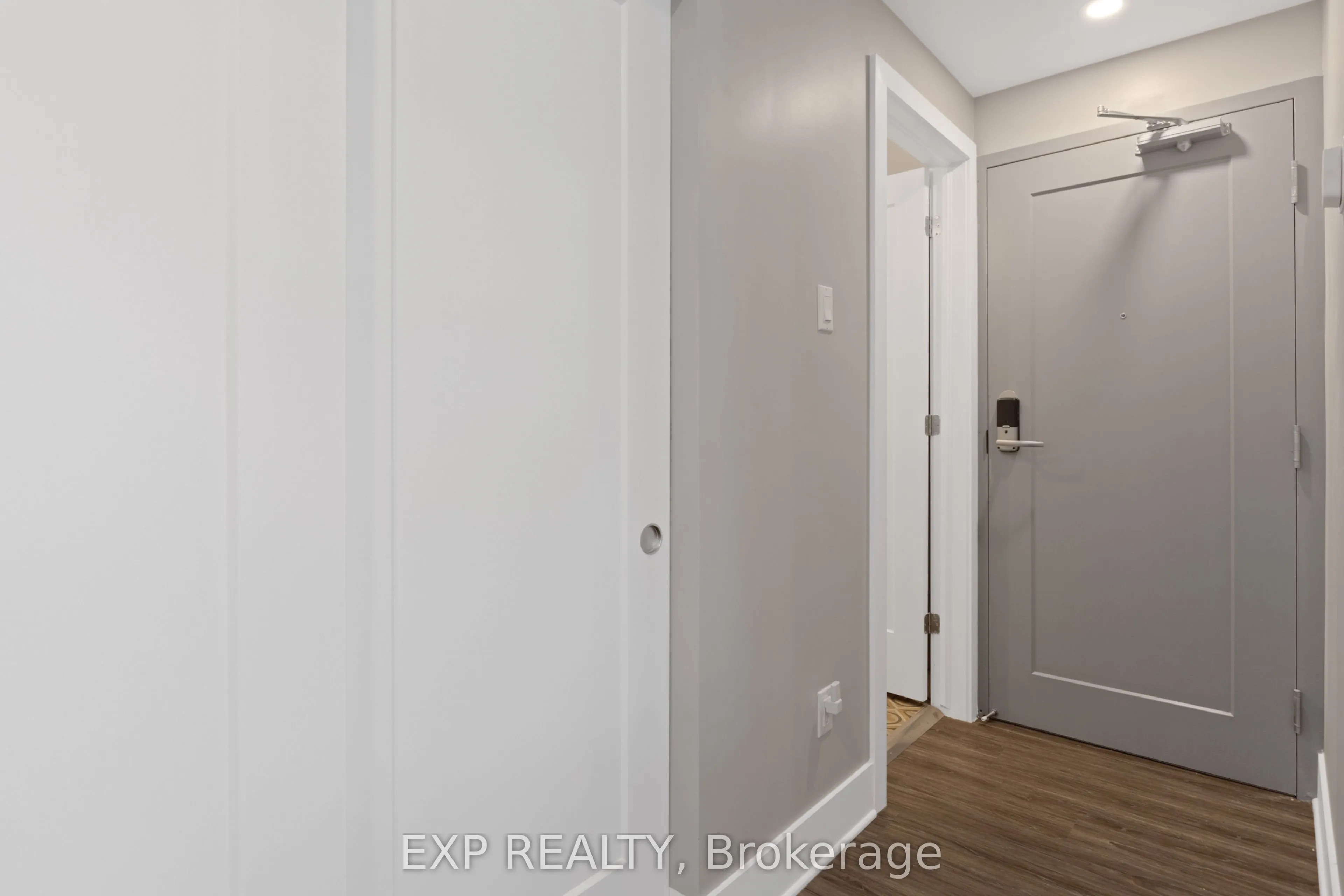 196 beechwood Avenue E, #4