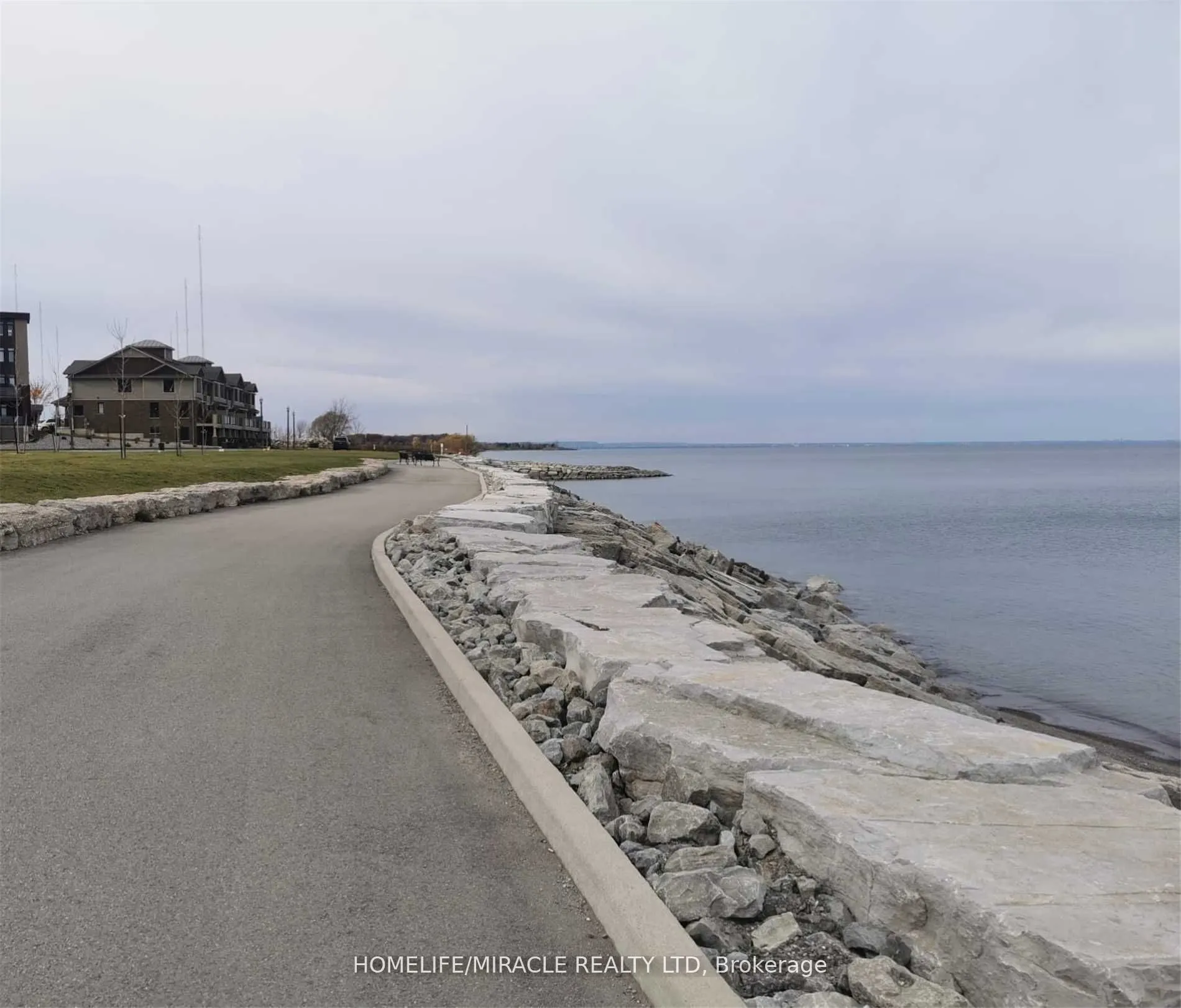 560 North Service Road #602