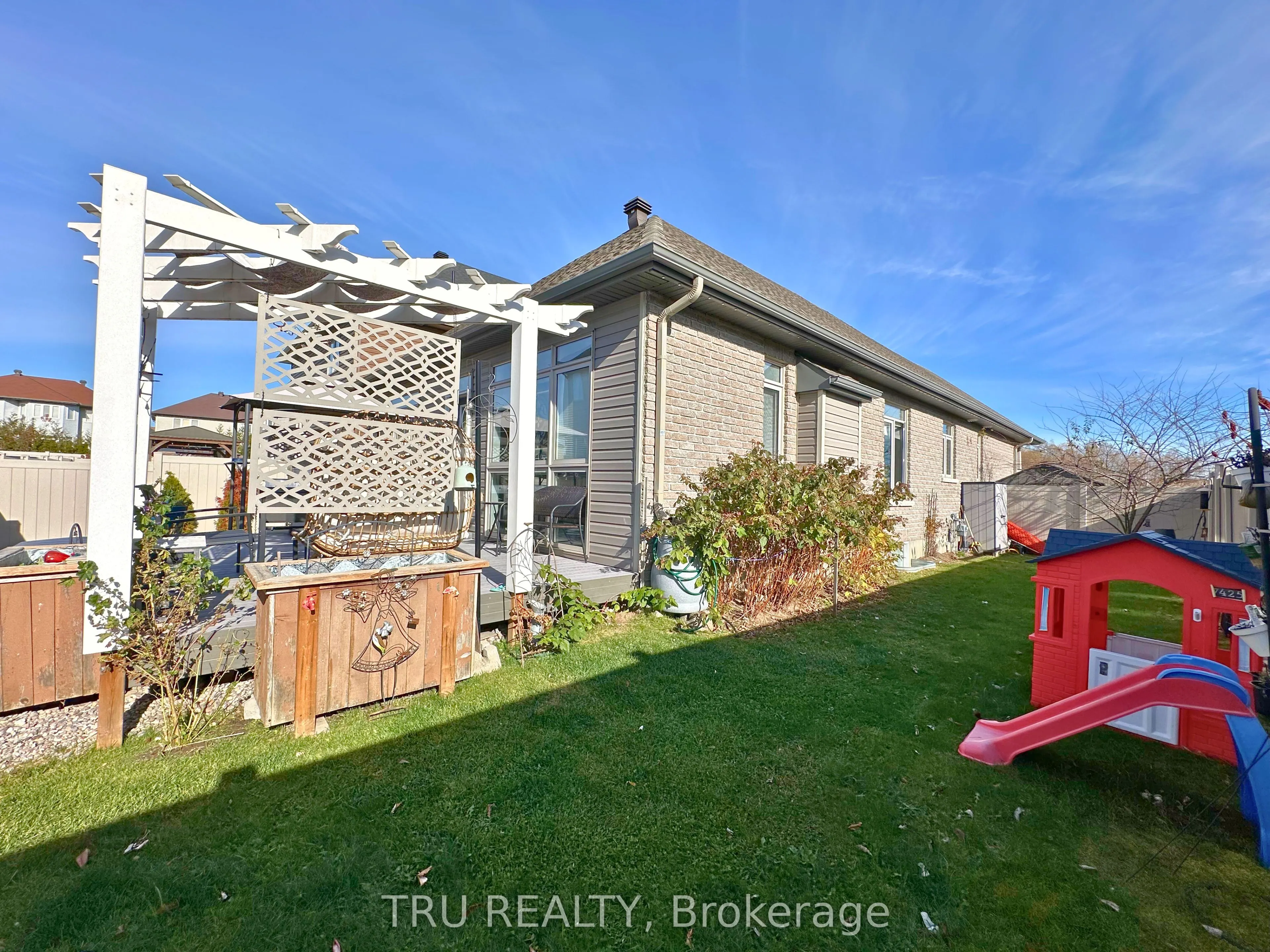 713 Spring Valley Drive