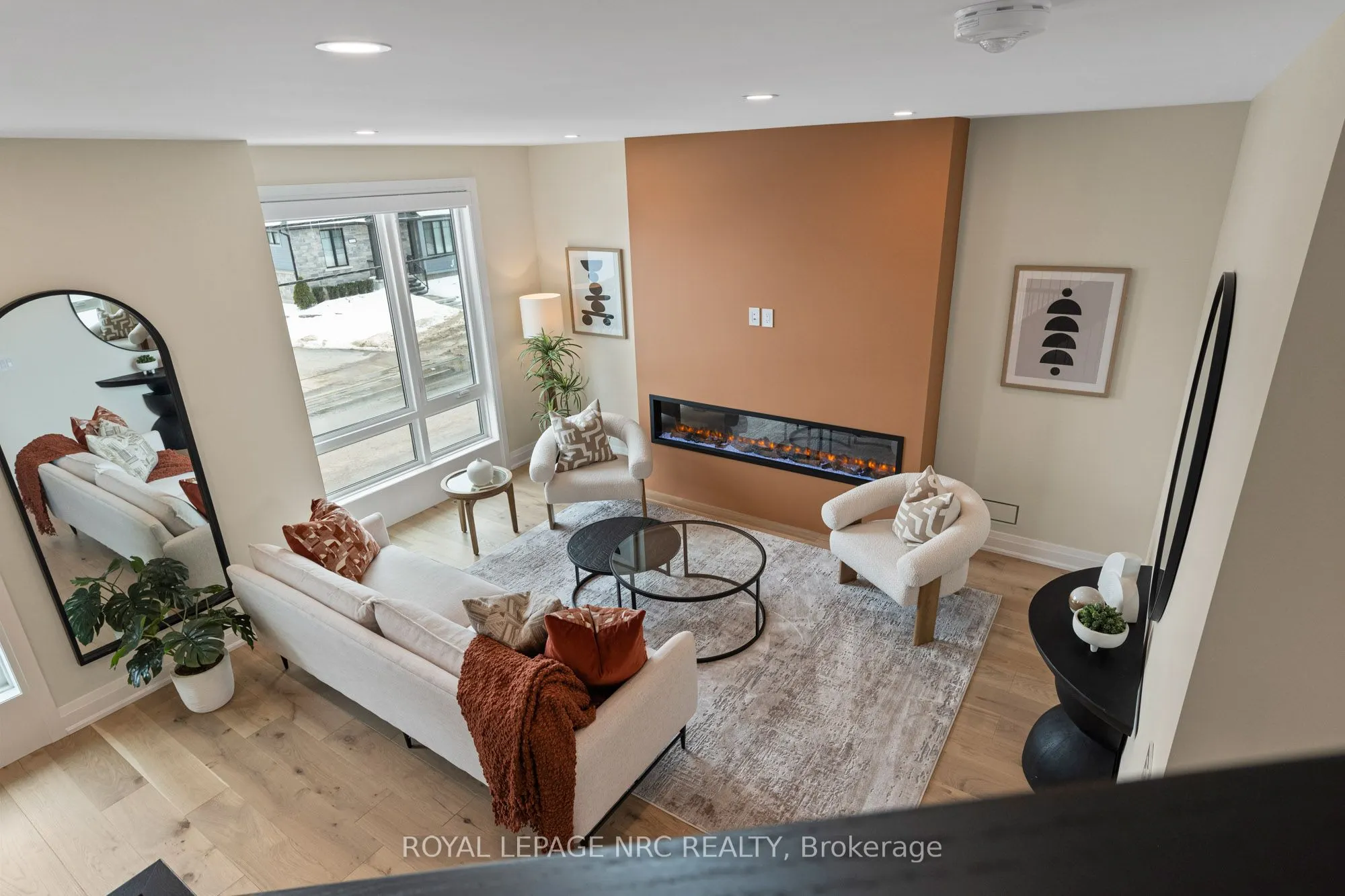 153 E Port Robinson Road, #10