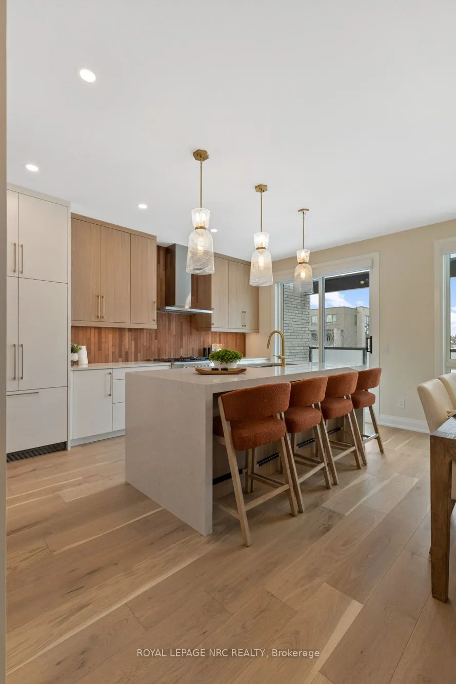 153 E Port Robinson Road, #10
