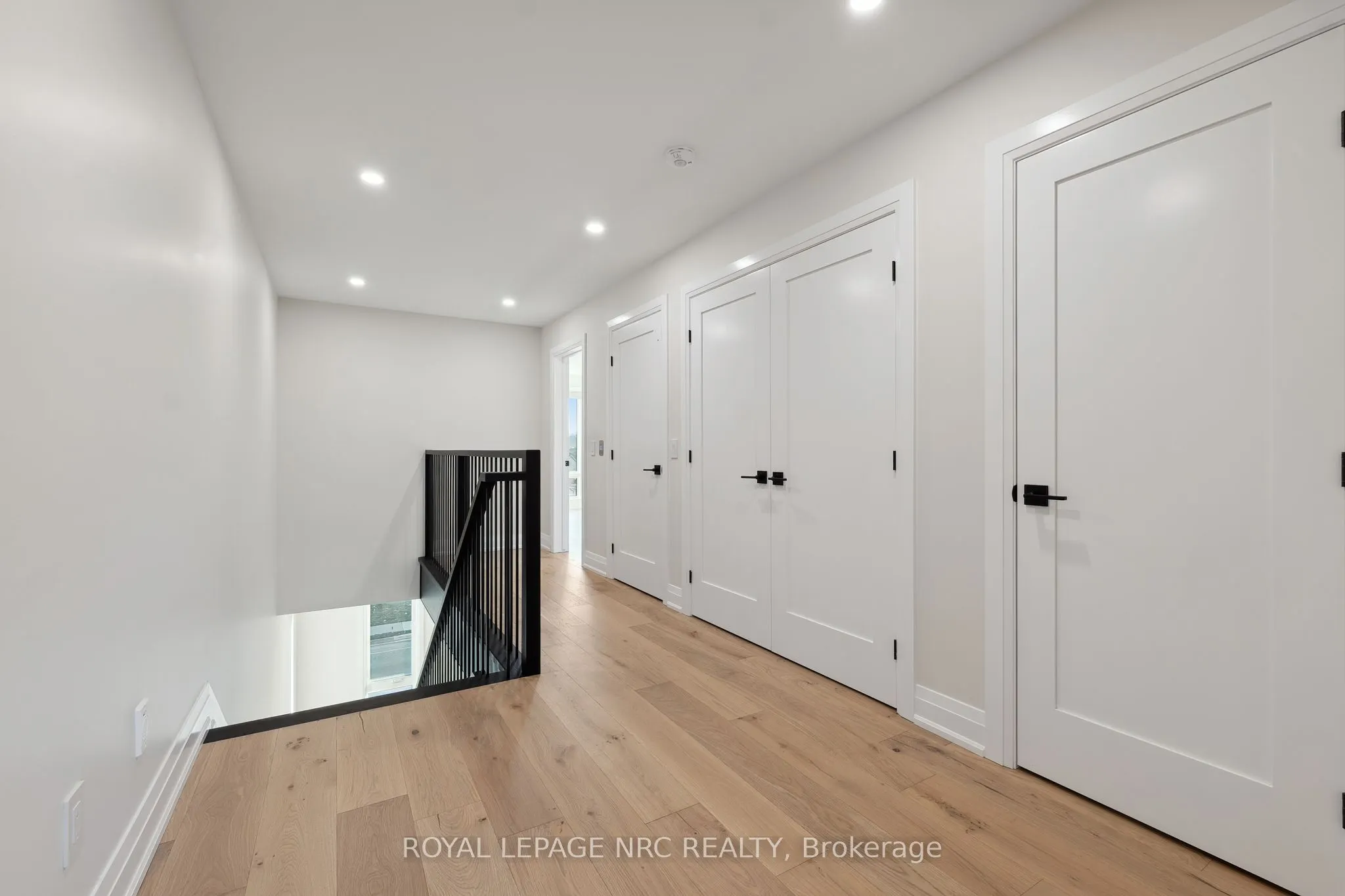 153 E Port Robinson Road, #10