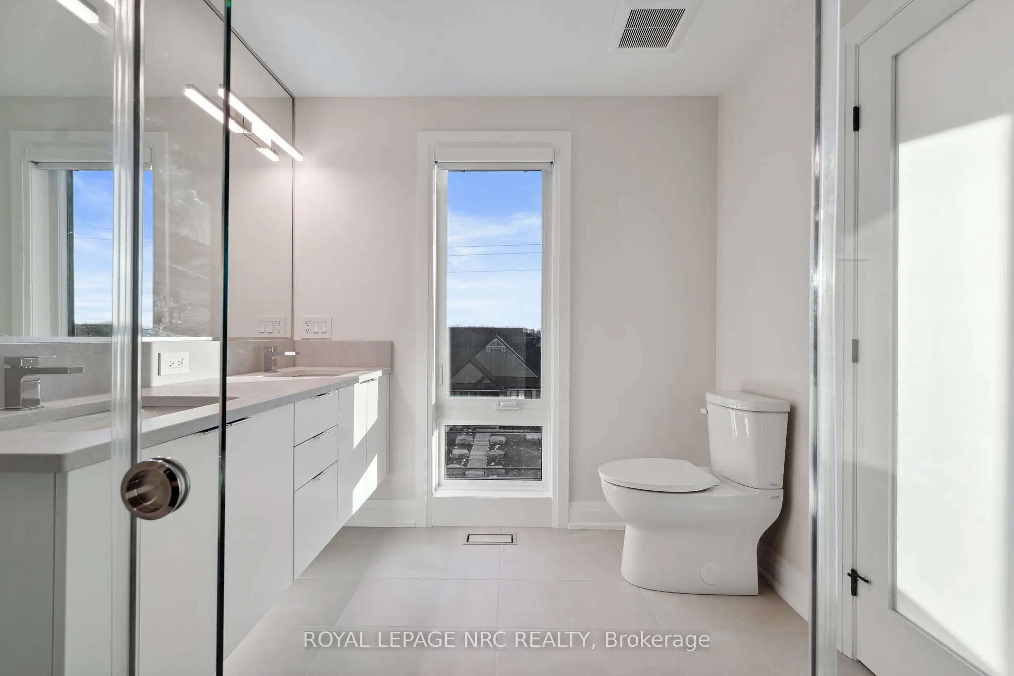 153 E Port Robinson Road, #10