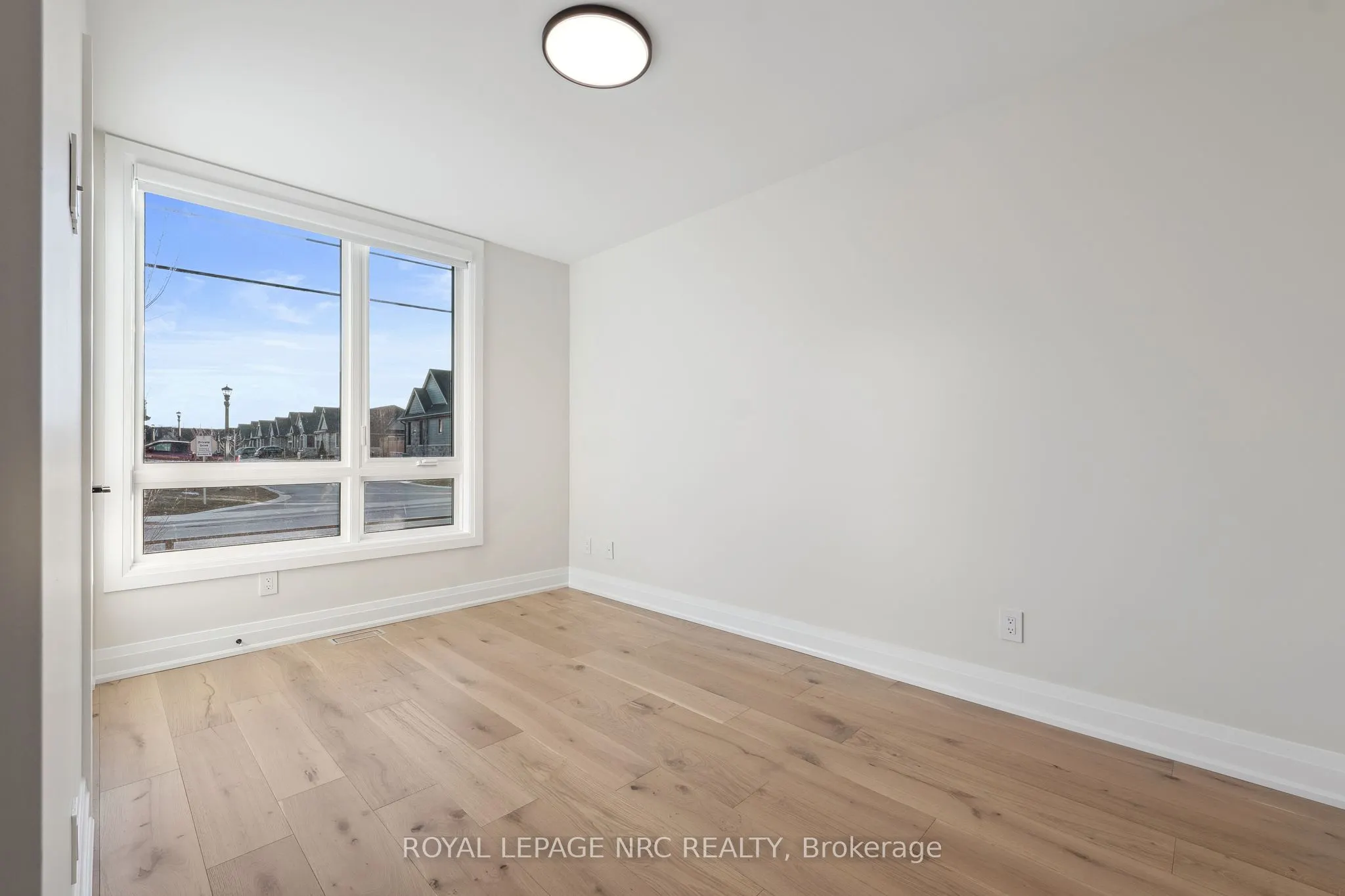 153 E Port Robinson Road, #10