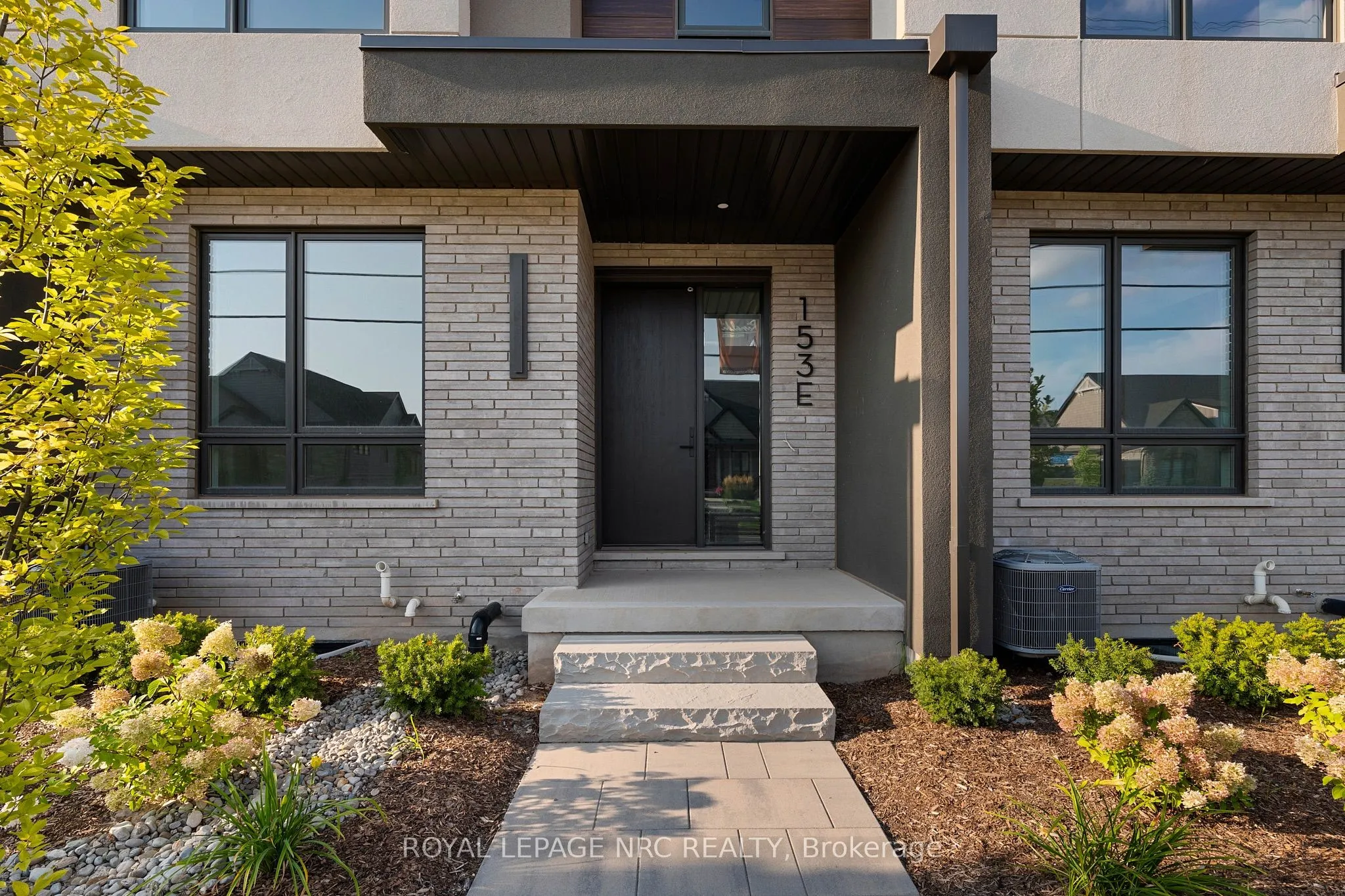153 E Port Robinson Road, #10