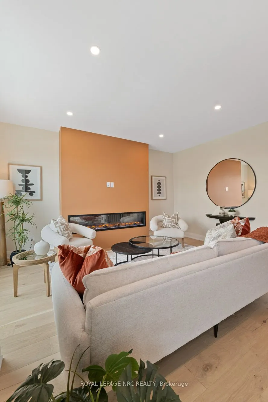 153 E Port Robinson Road, #10