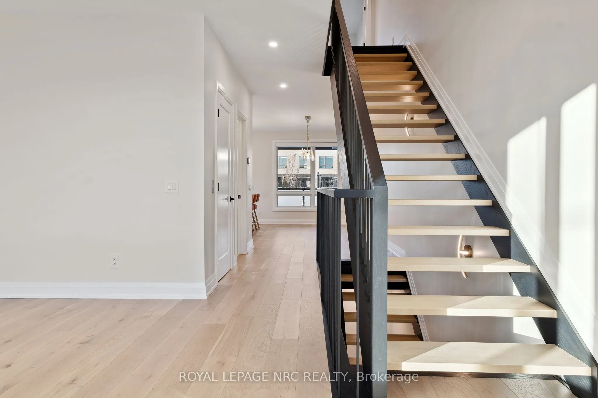 153 E Port Robinson Road, #10