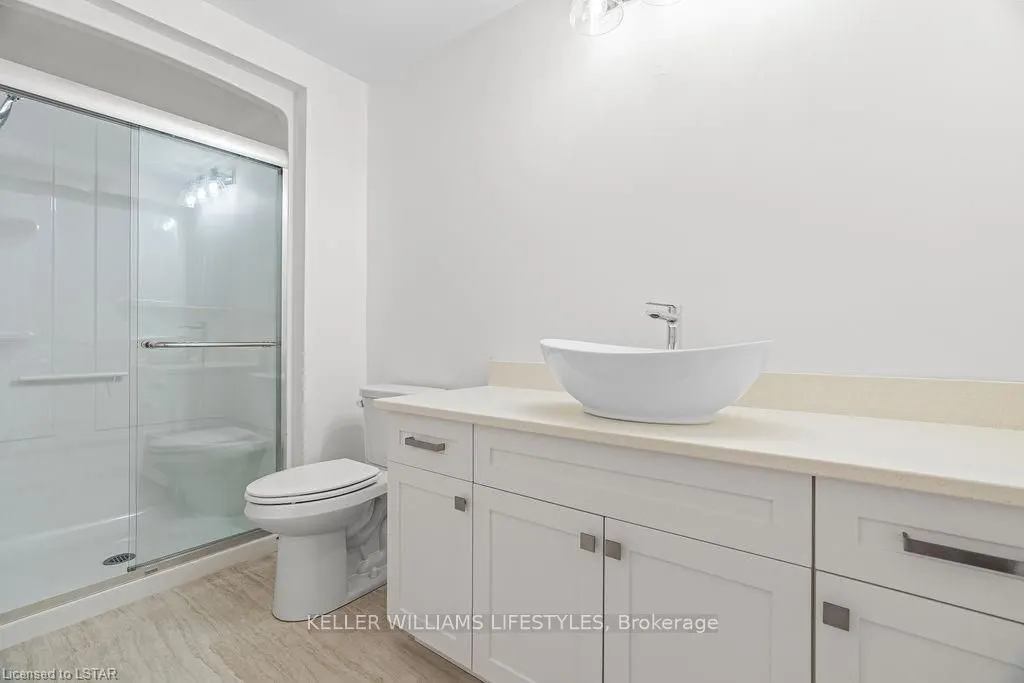 112 LENEVE Street