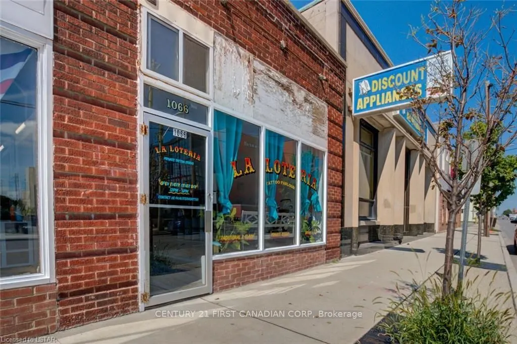 1066 Dundas Street E