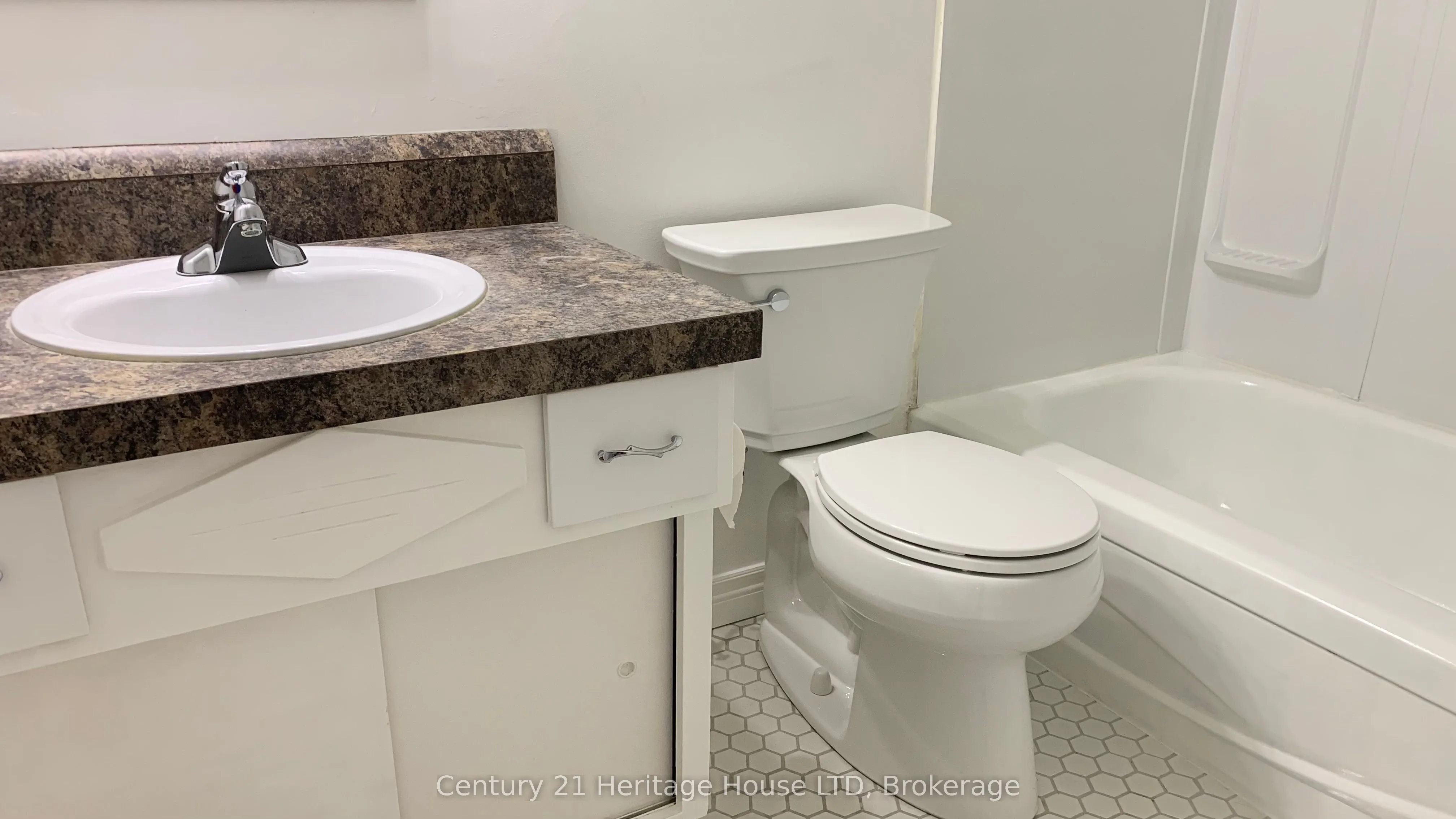 253 Fitch Street #203