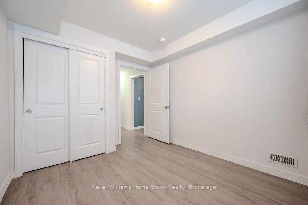 166 Rochefort Street, #E