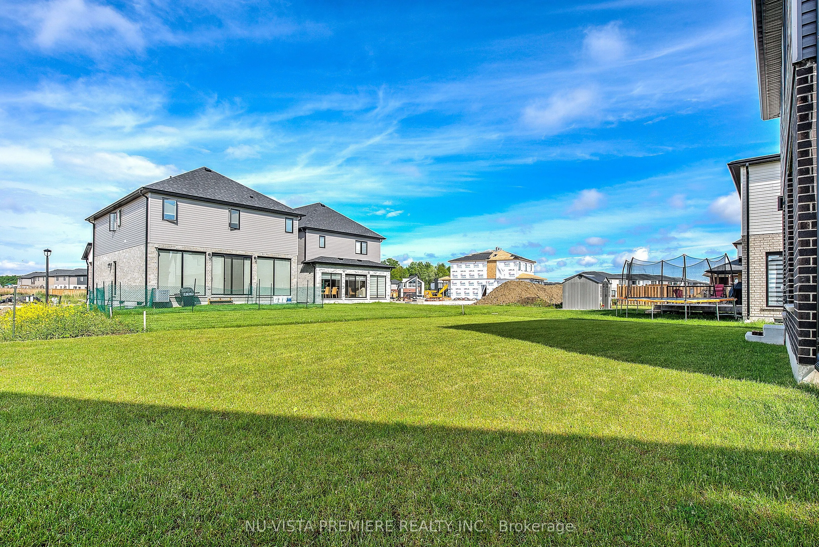 1464 Medway Park Drive