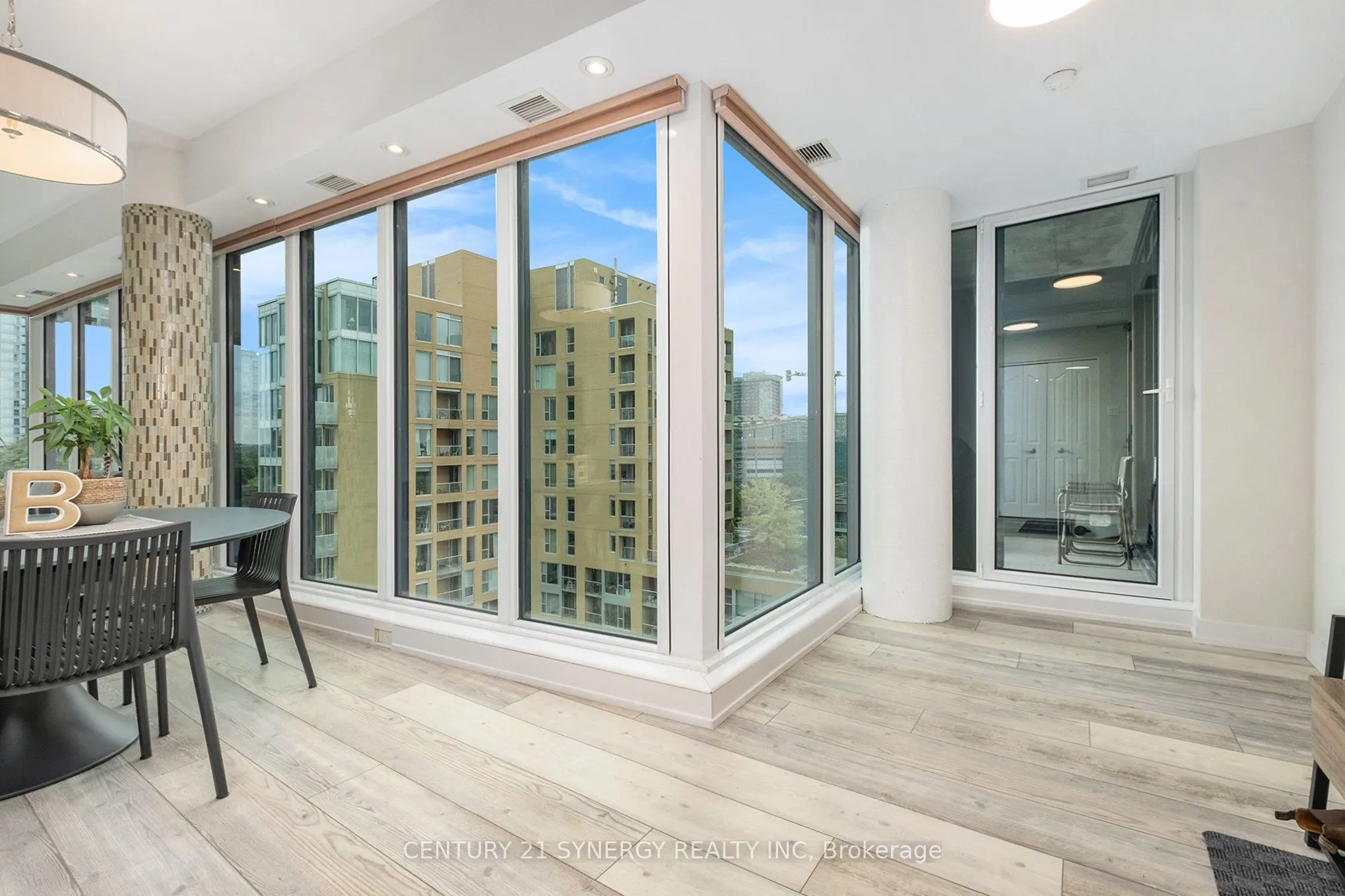 200 LETT Street, #1001