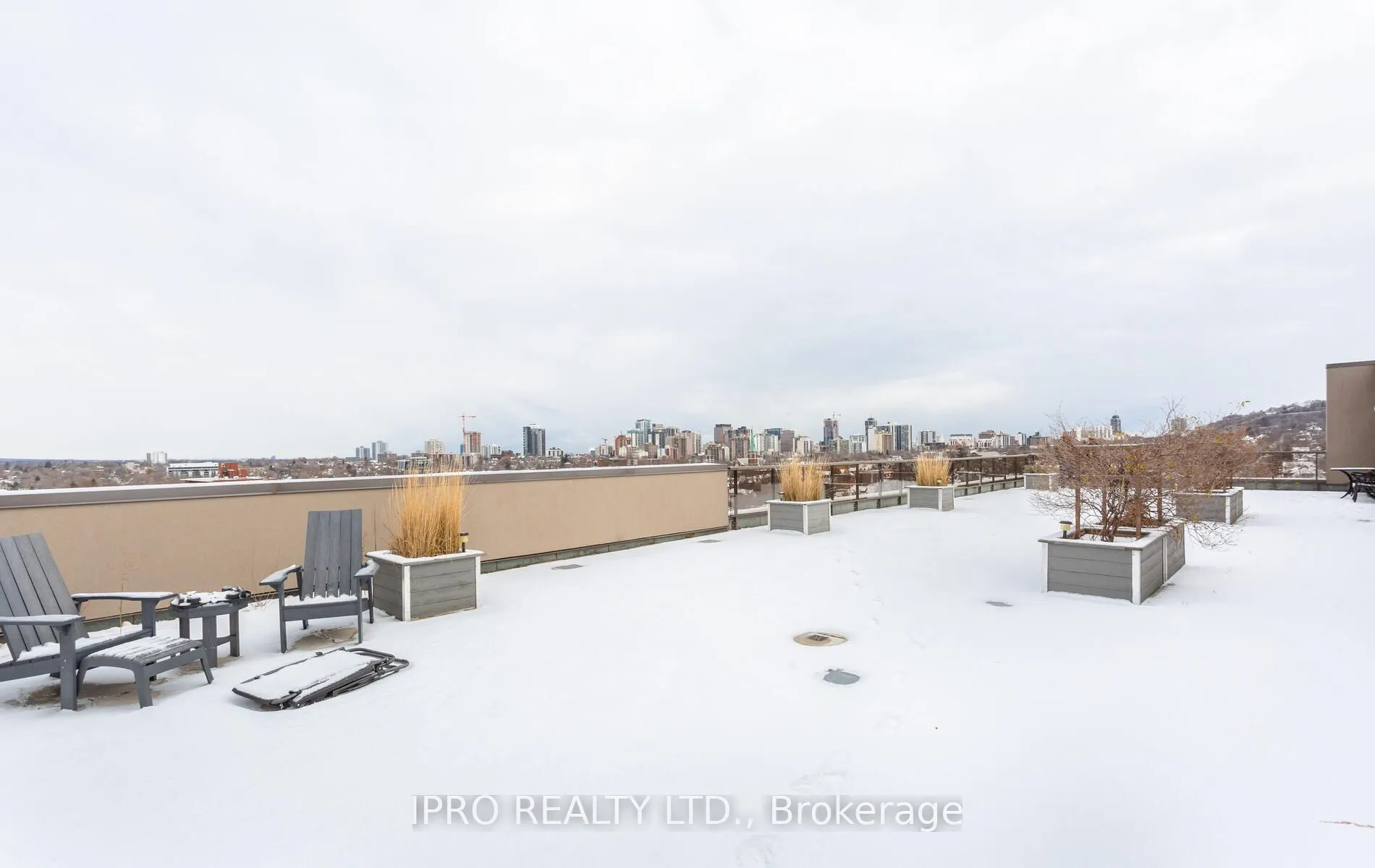427 Aberdeen Avenue, #PH04