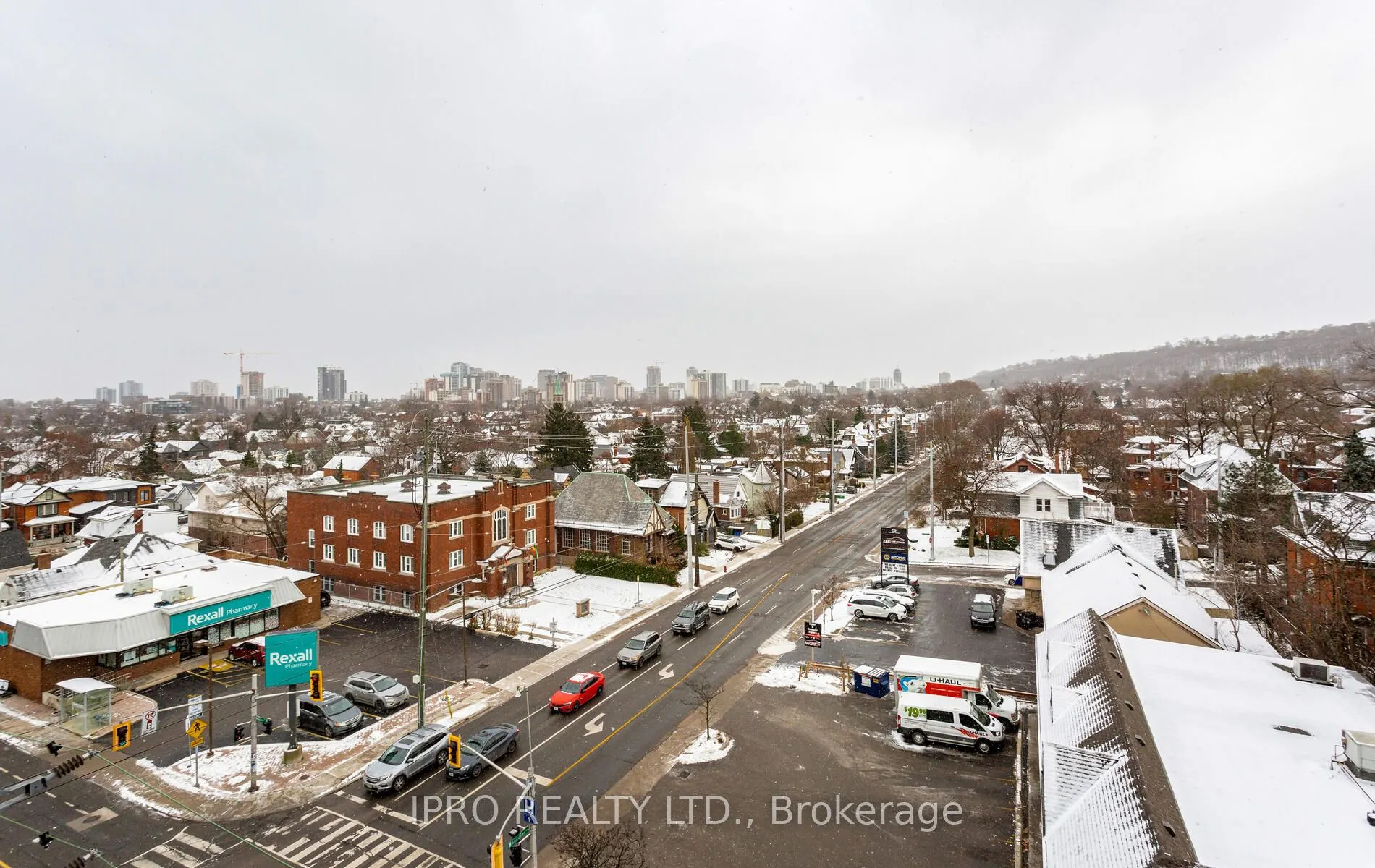 427 Aberdeen Avenue, #PH04