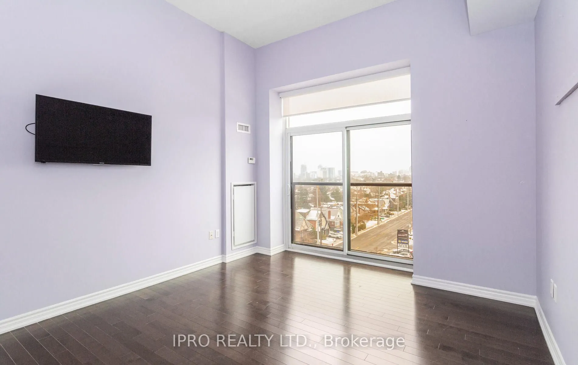 427 Aberdeen Avenue, #PH04