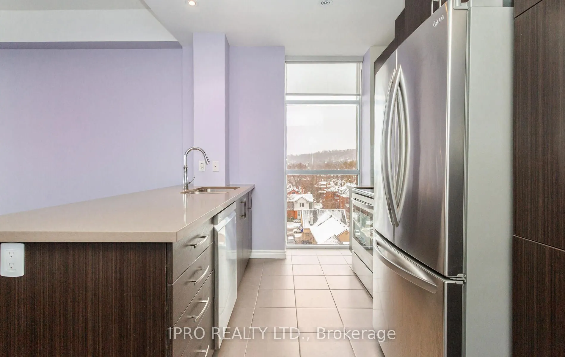 427 Aberdeen Avenue, #PH04