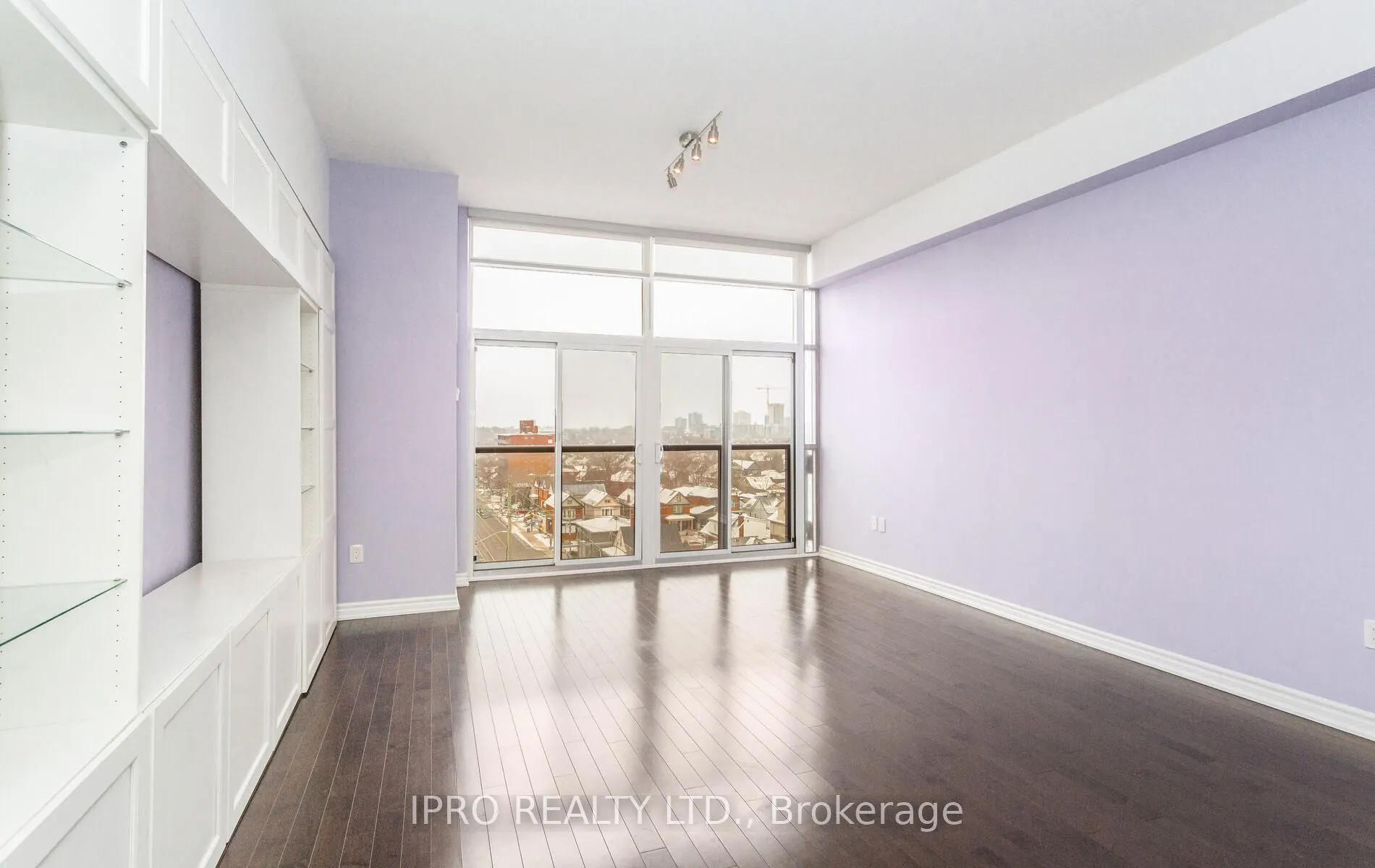 427 Aberdeen Avenue, #PH04