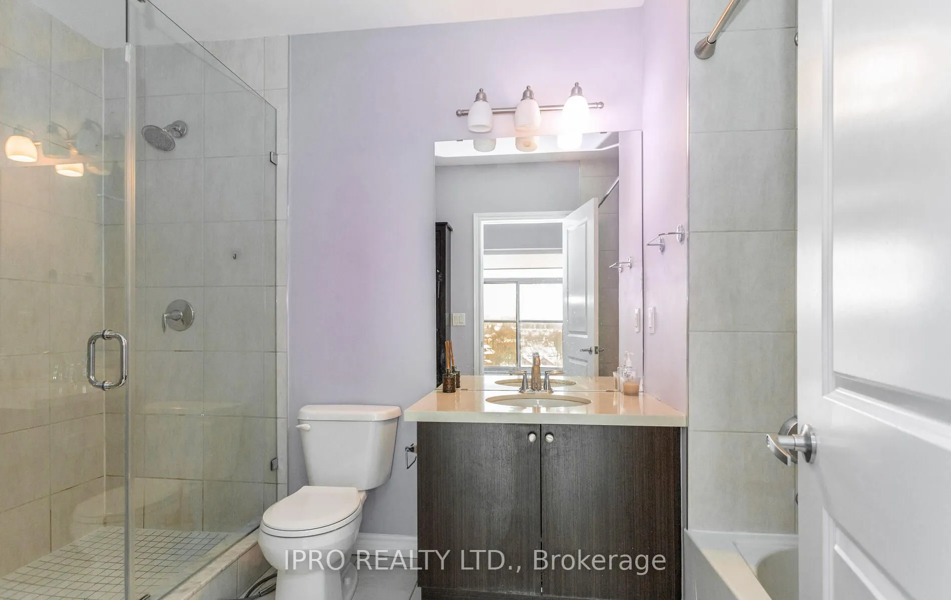 427 Aberdeen Avenue, #PH04
