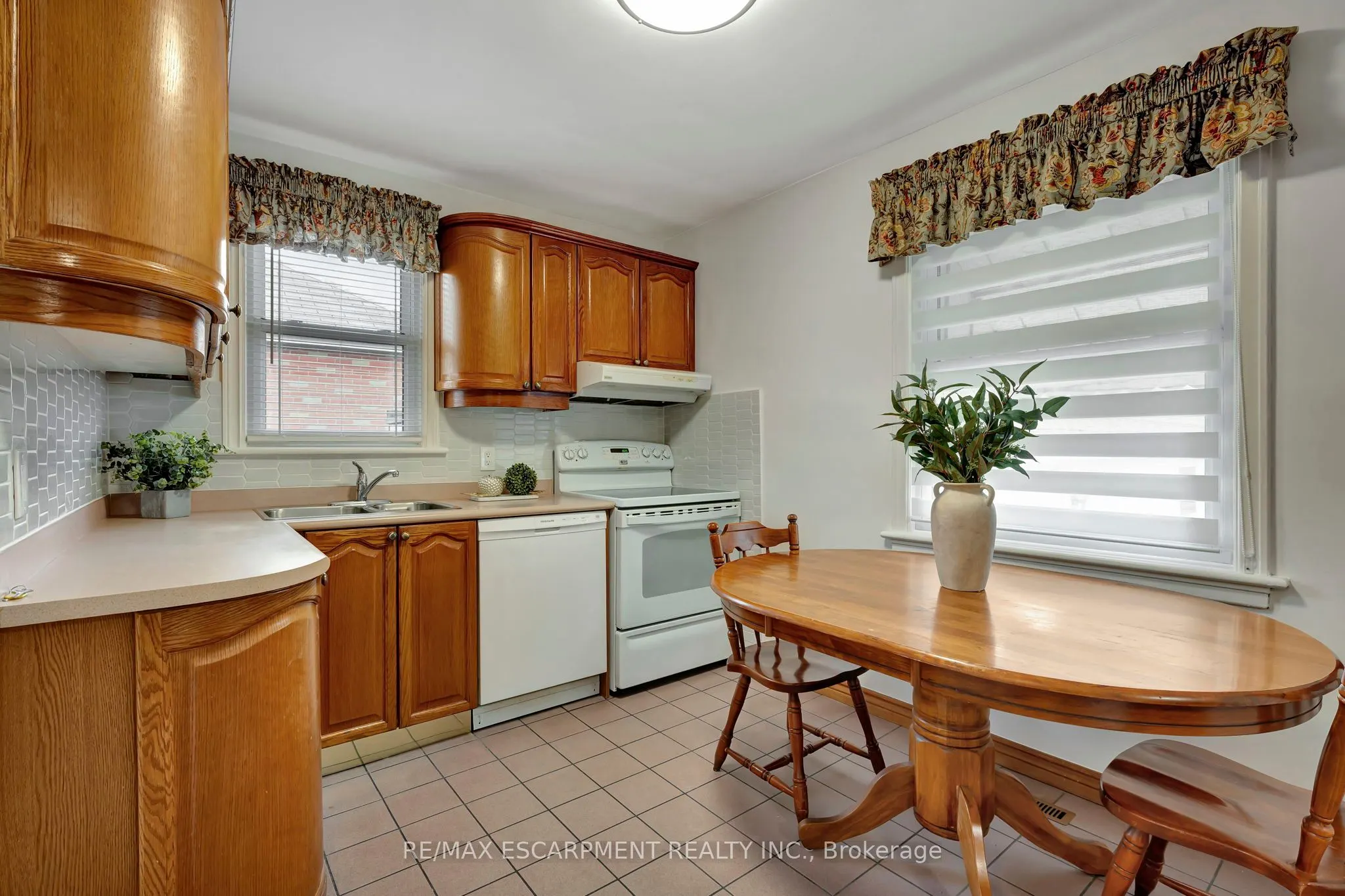 131 East 42nd Street