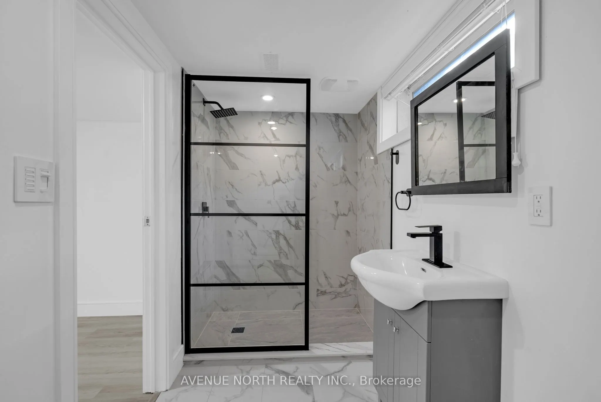 3310 Kodiak Street