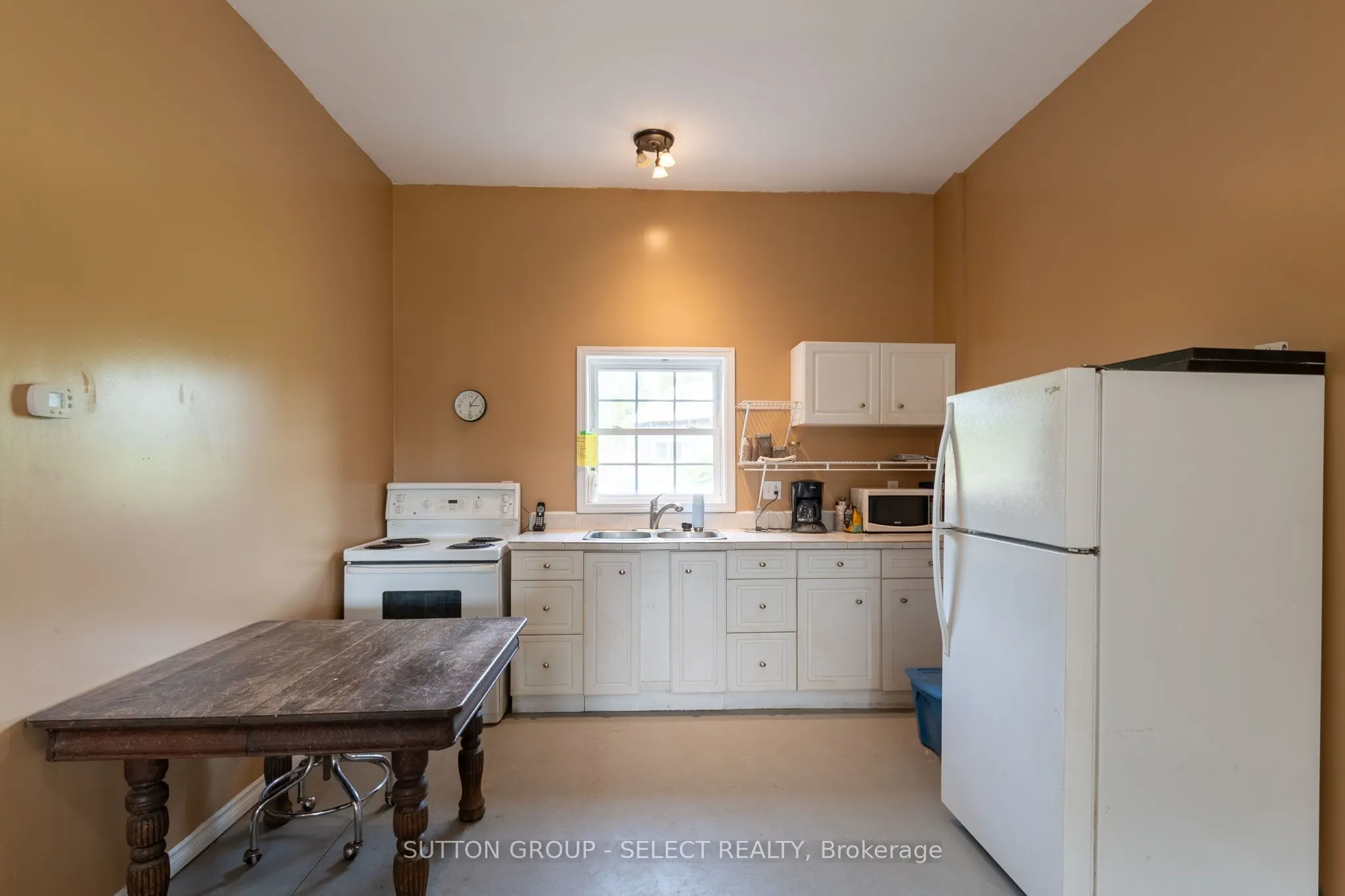 10086 Hedley Drive