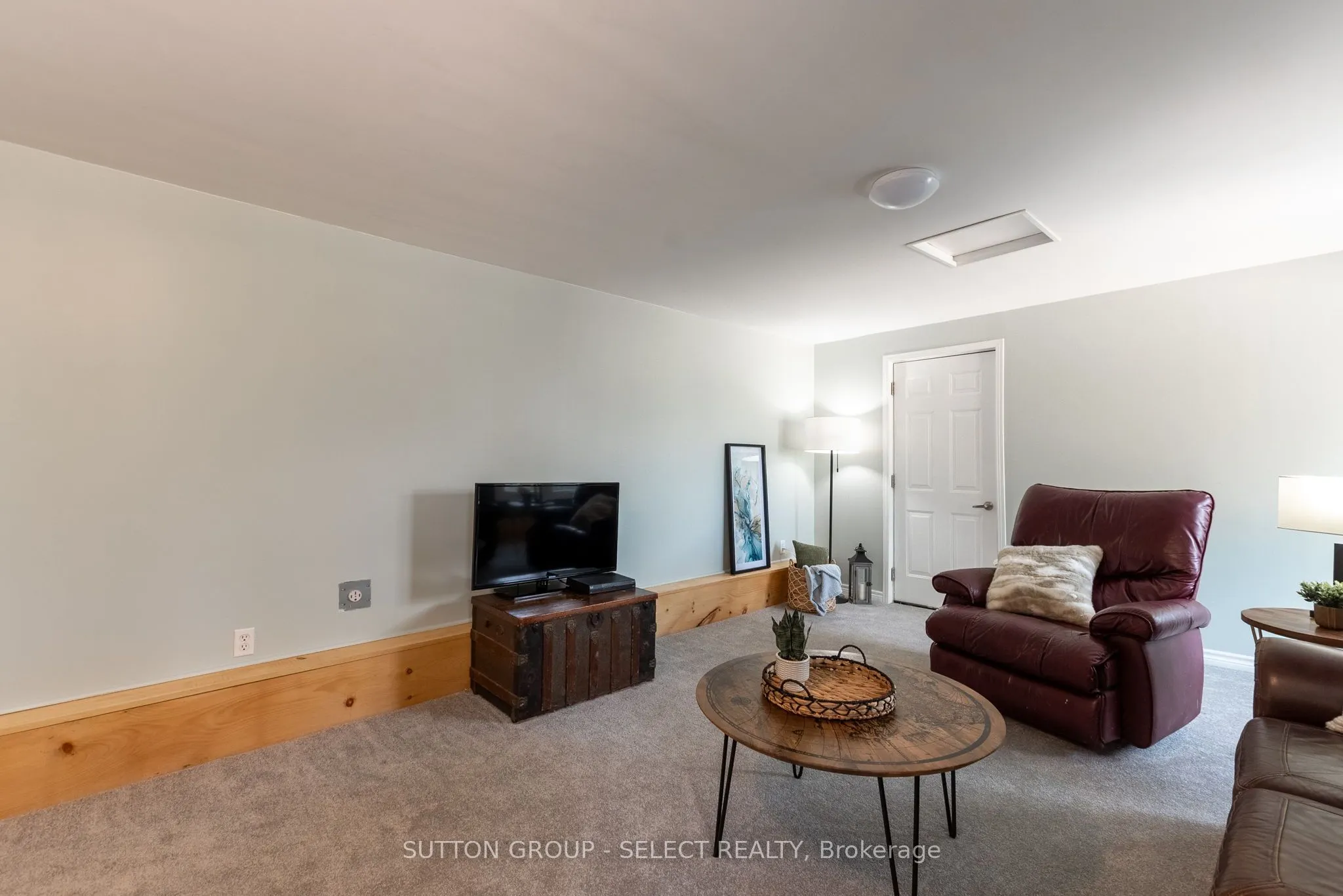 10086 Hedley Drive