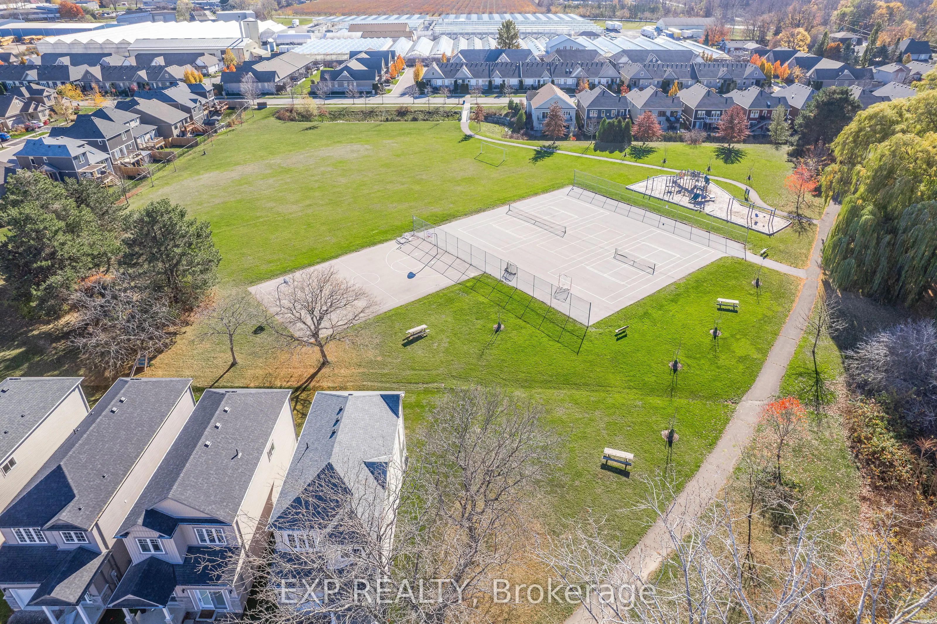 6 Bromley Drive