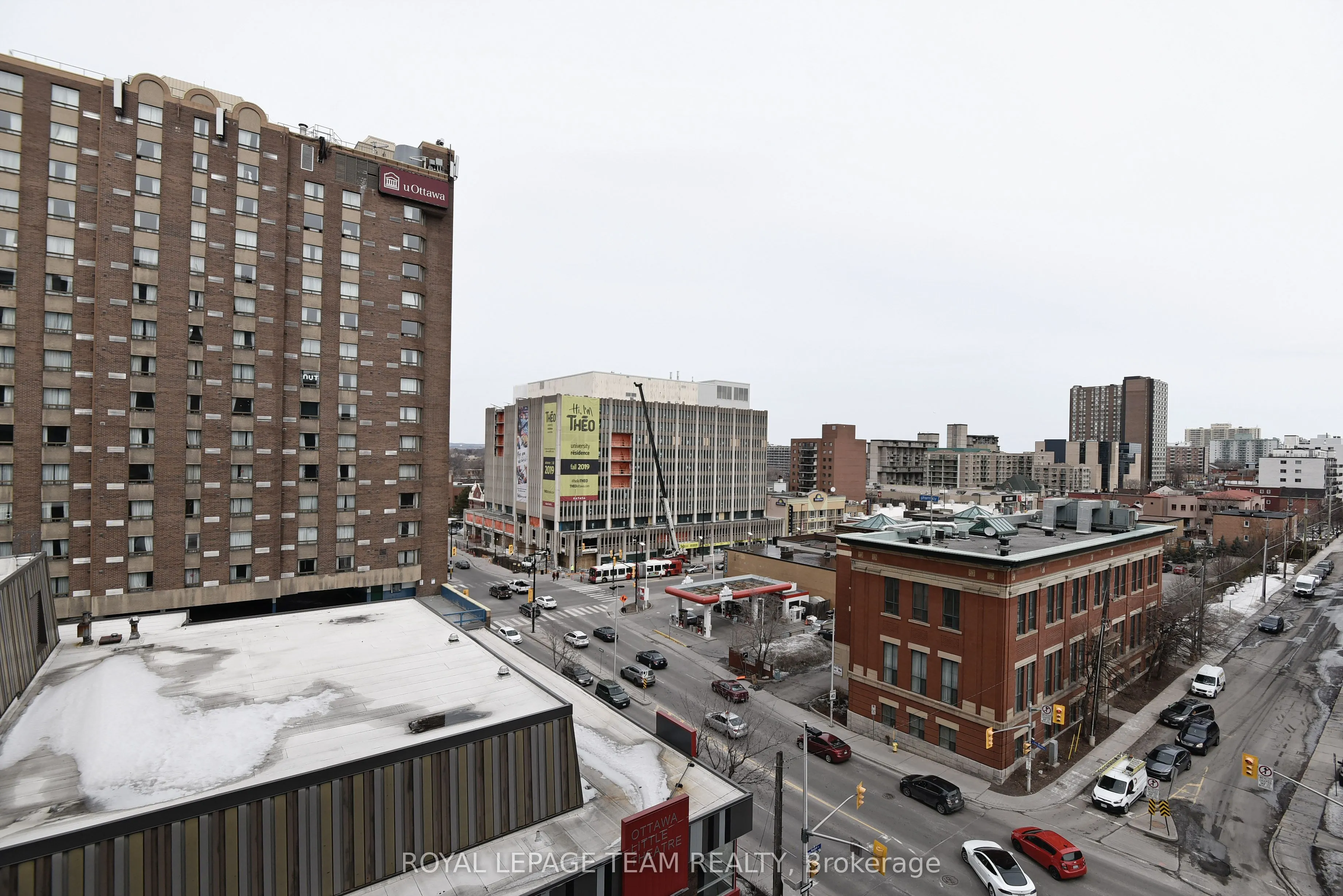 238 Besserer Street, #711