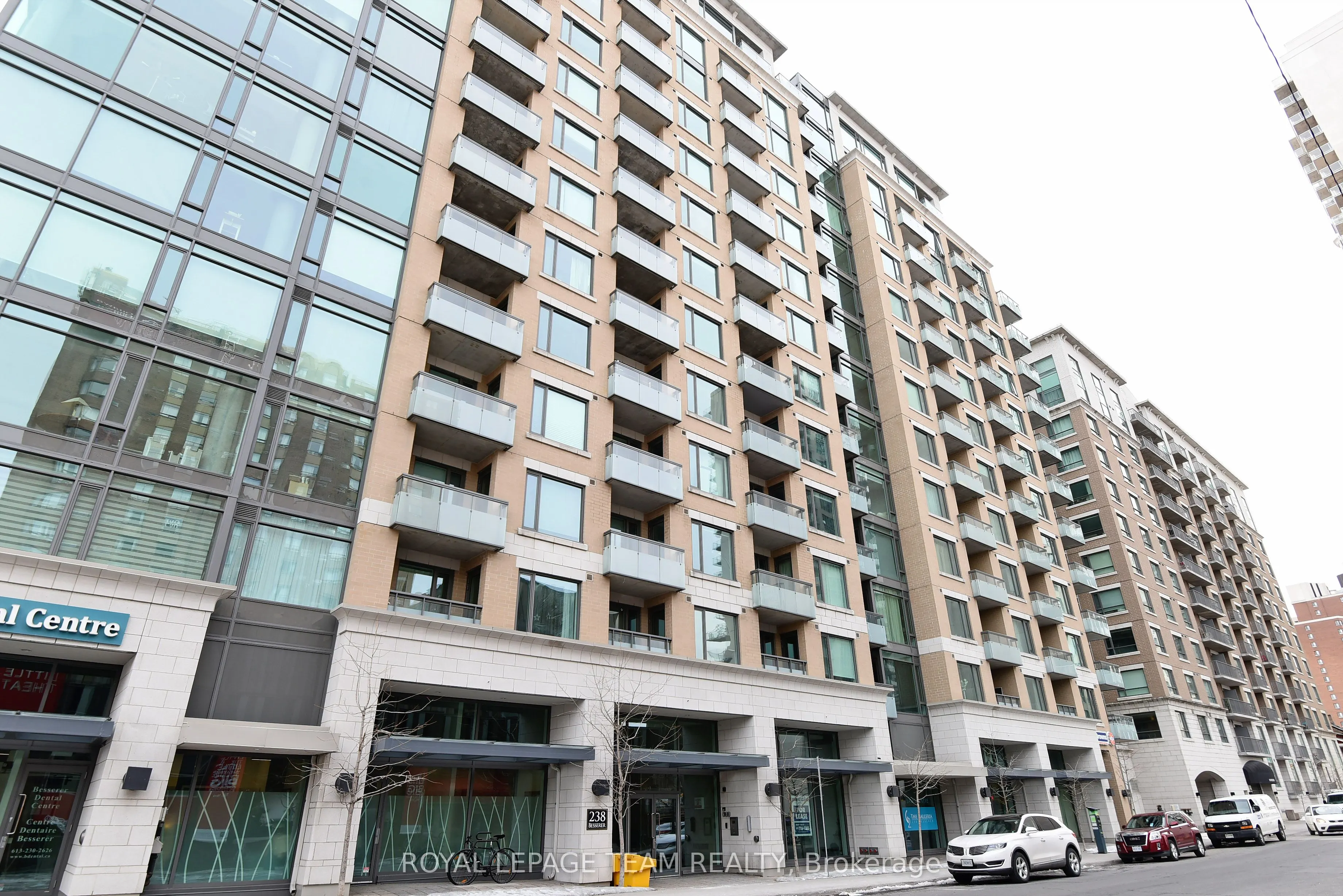 238 Besserer Street, #711