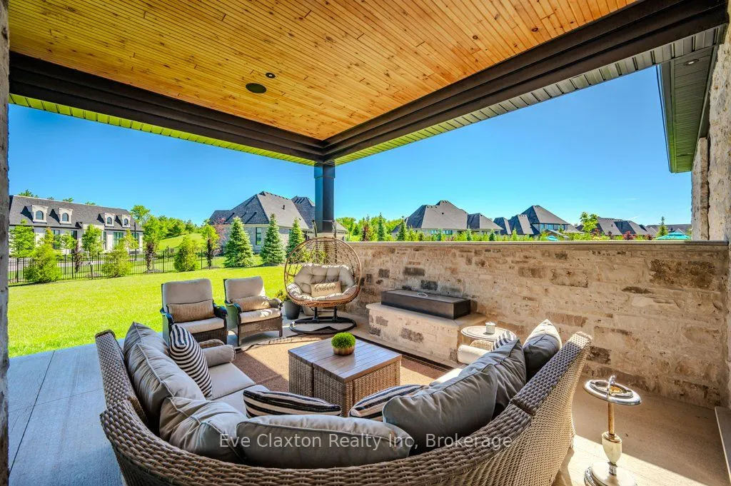 112 Heritage Lake Drive