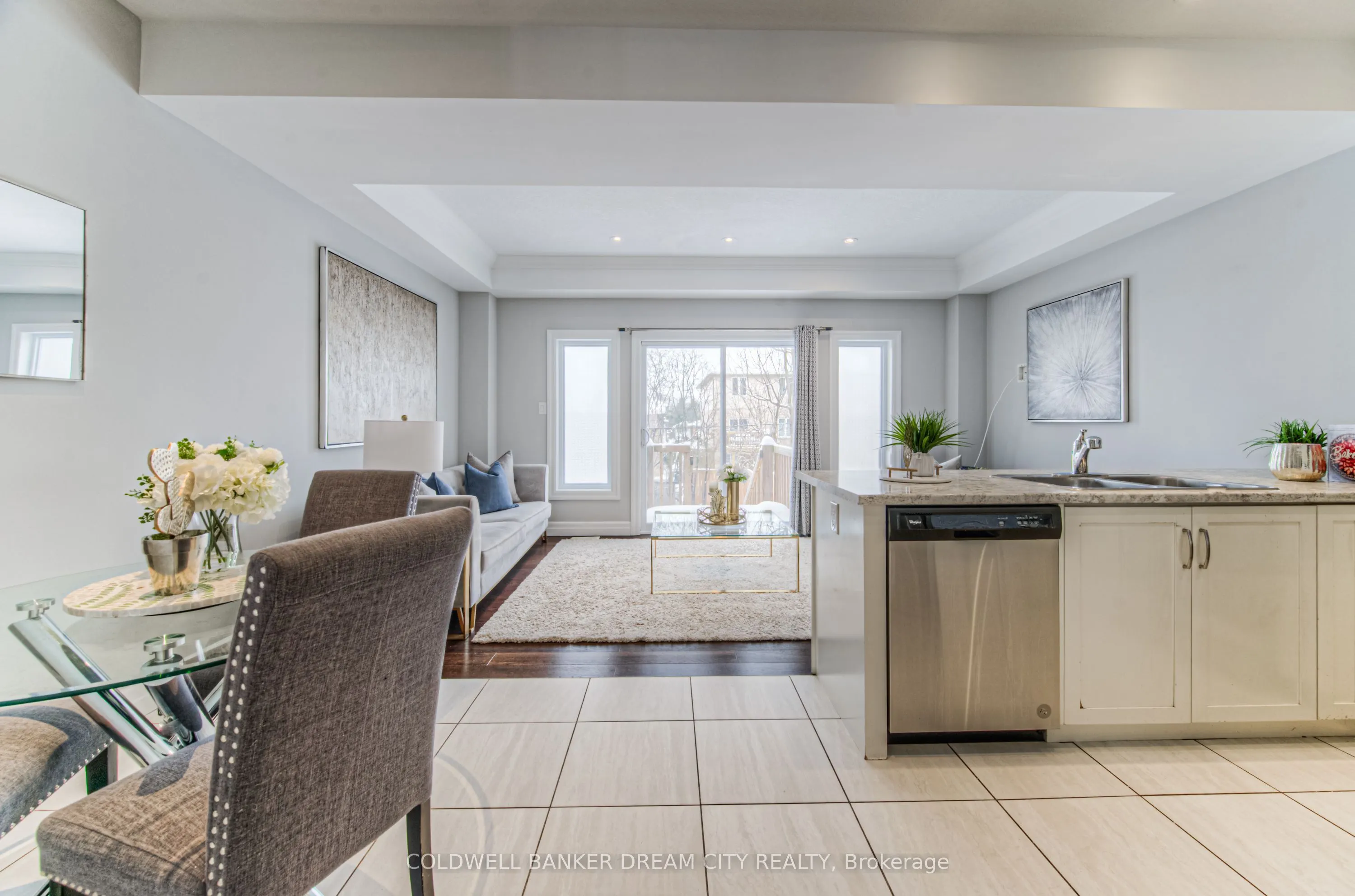 48 Fourth Avenue