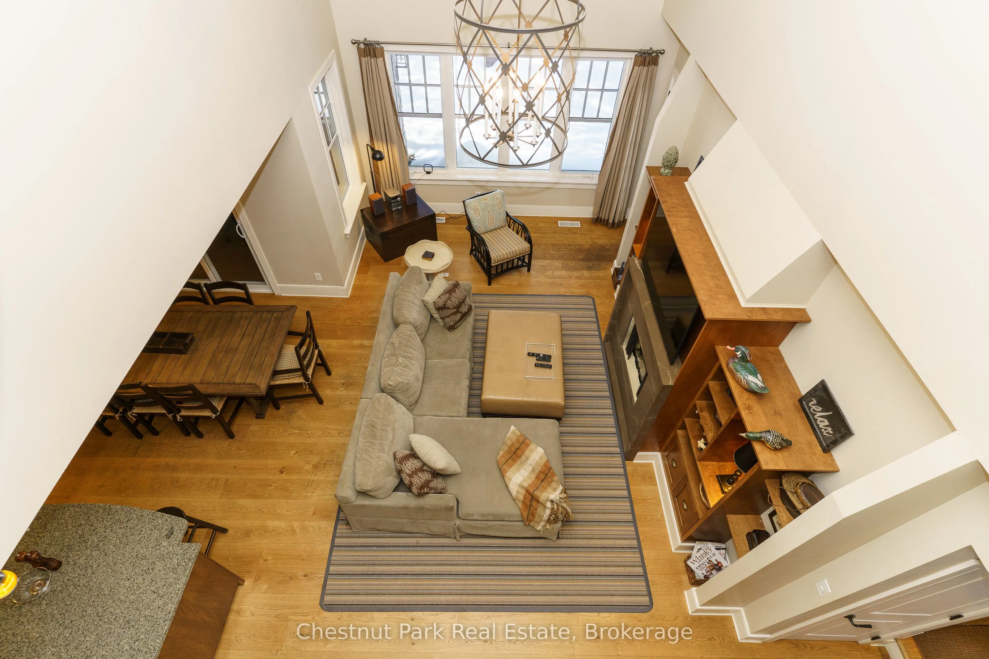 101 GLEN ABBEY Way #3