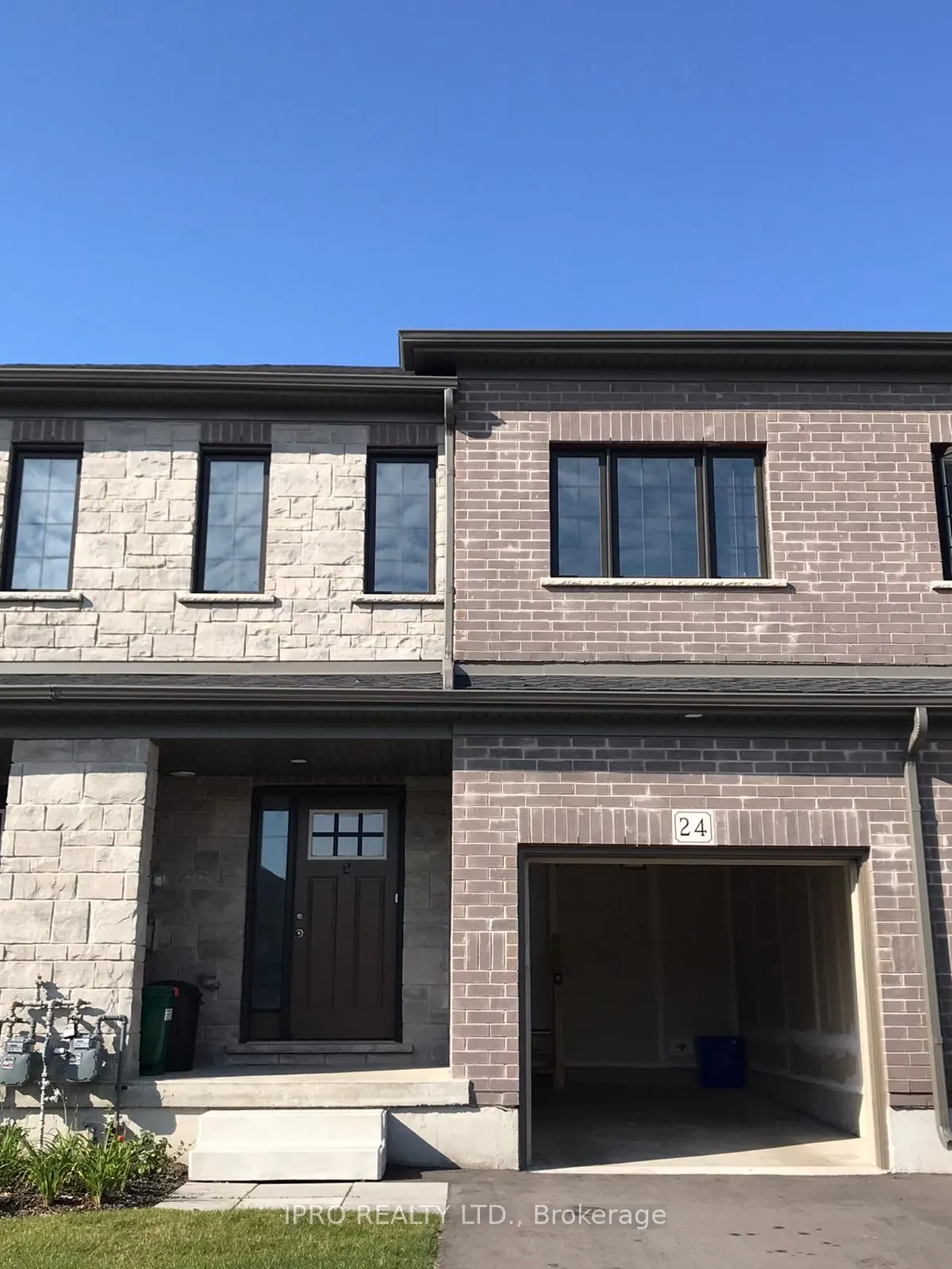 135 Hardcastle Drive #24
