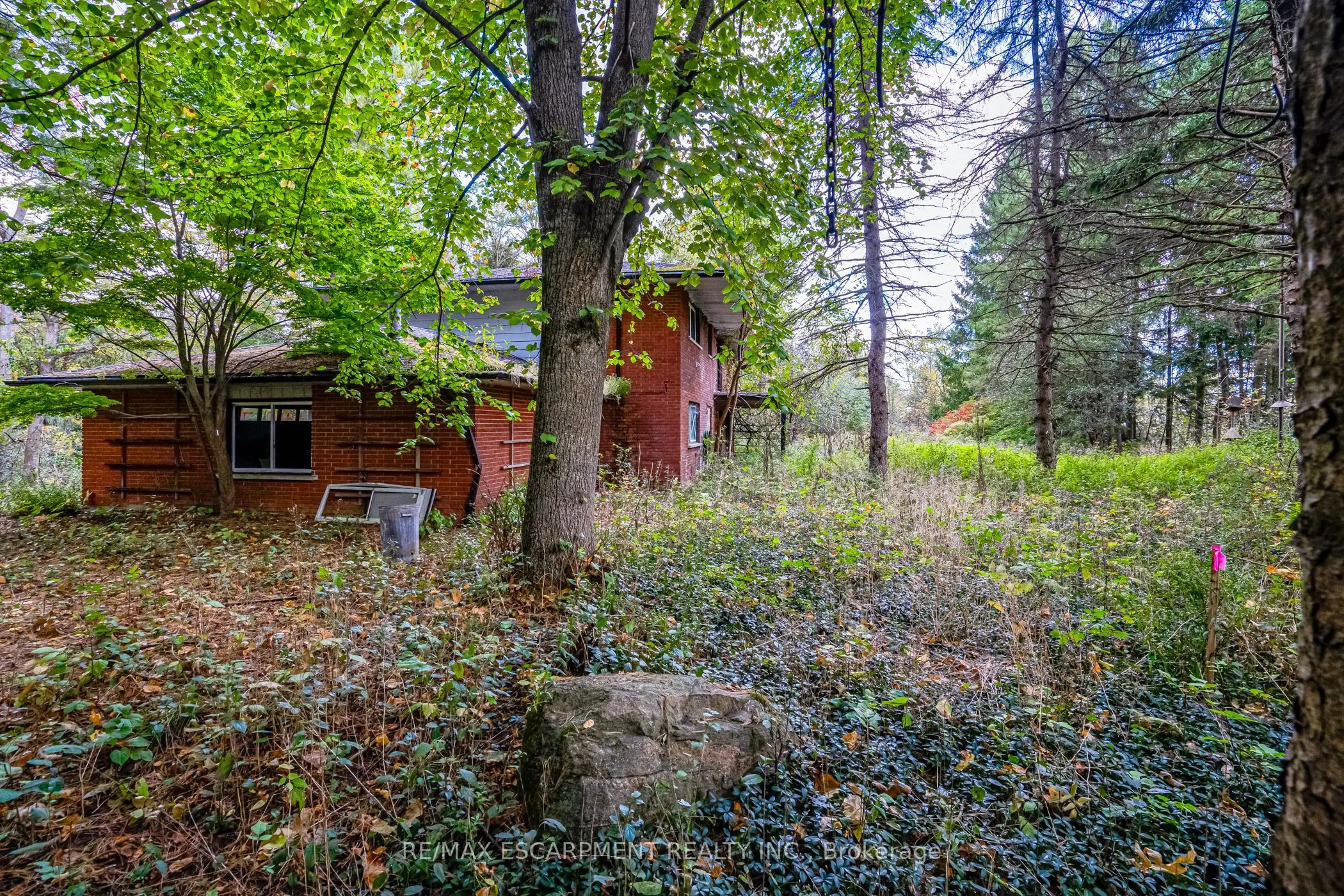1296 MINERAL SPRINGS Road