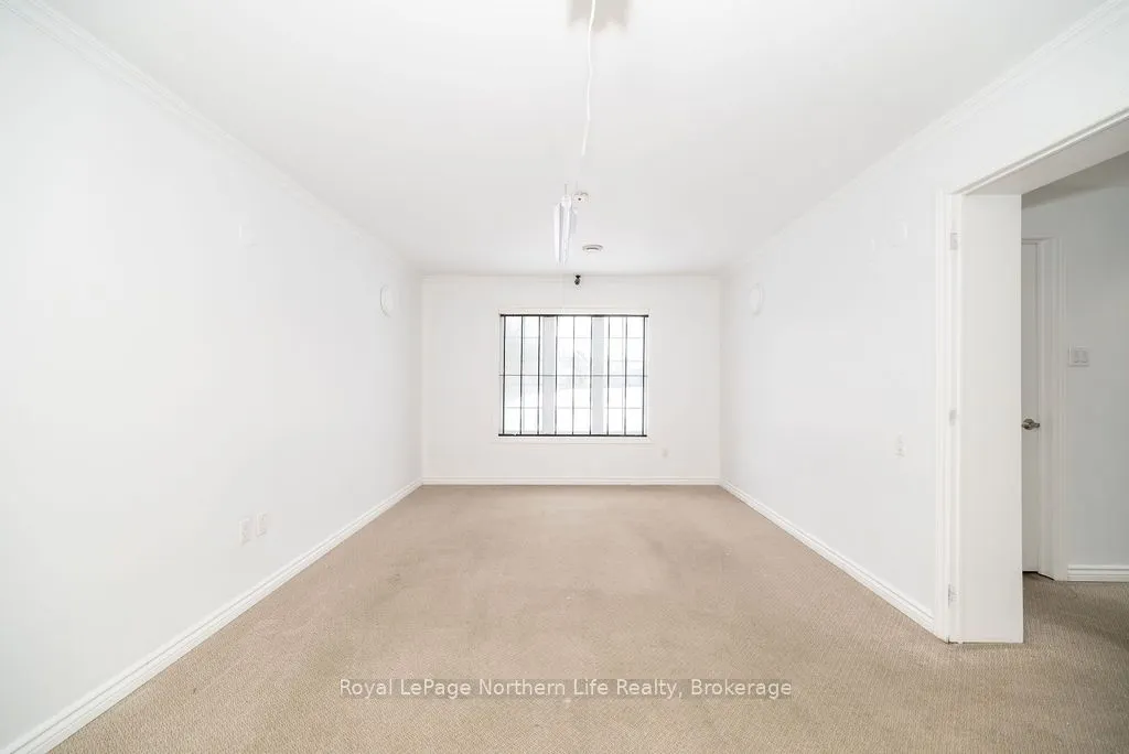 2427 Petawawa Boulevard