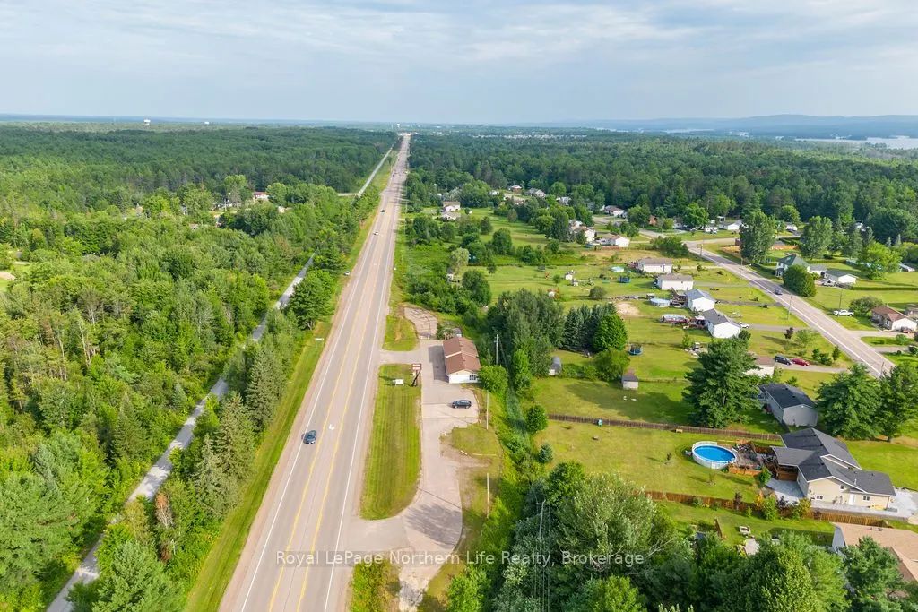 2427 Petawawa Boulevard