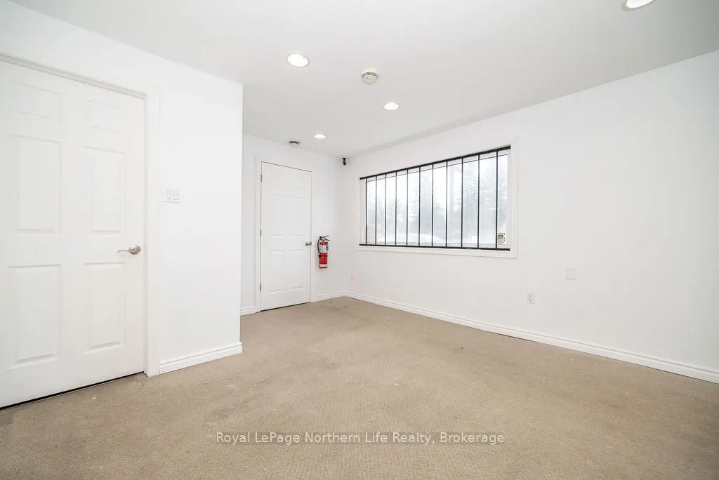 2427 Petawawa Boulevard