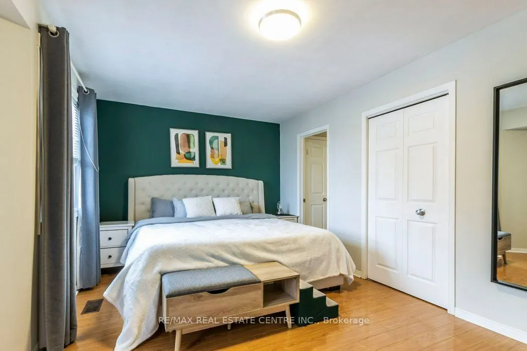26 Moss Boulevard, #77